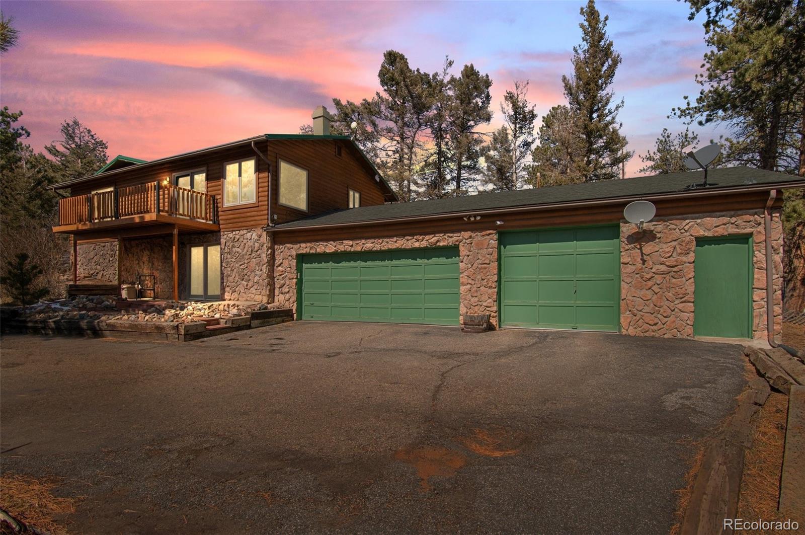 27231 Log Trail
