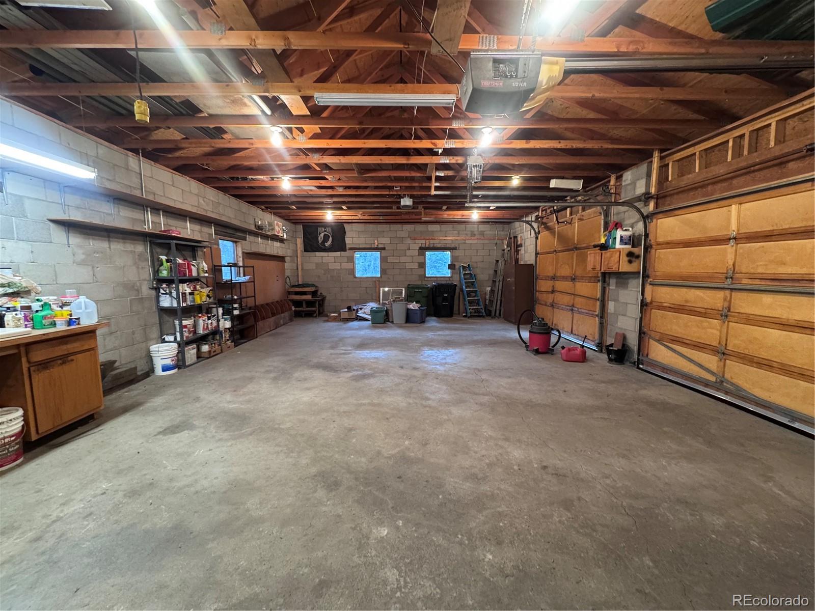 27231 Log Trail