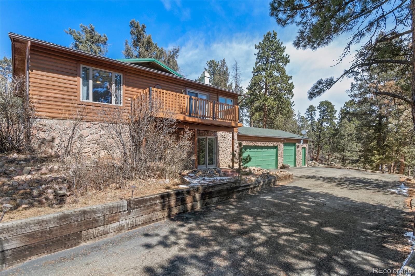 27231 Log Trail