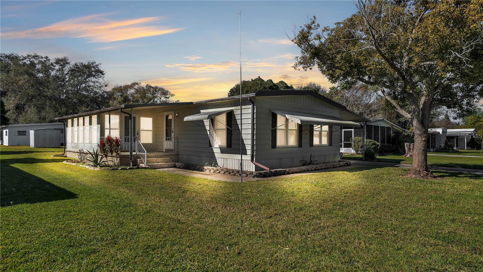 521 OAK RDG E