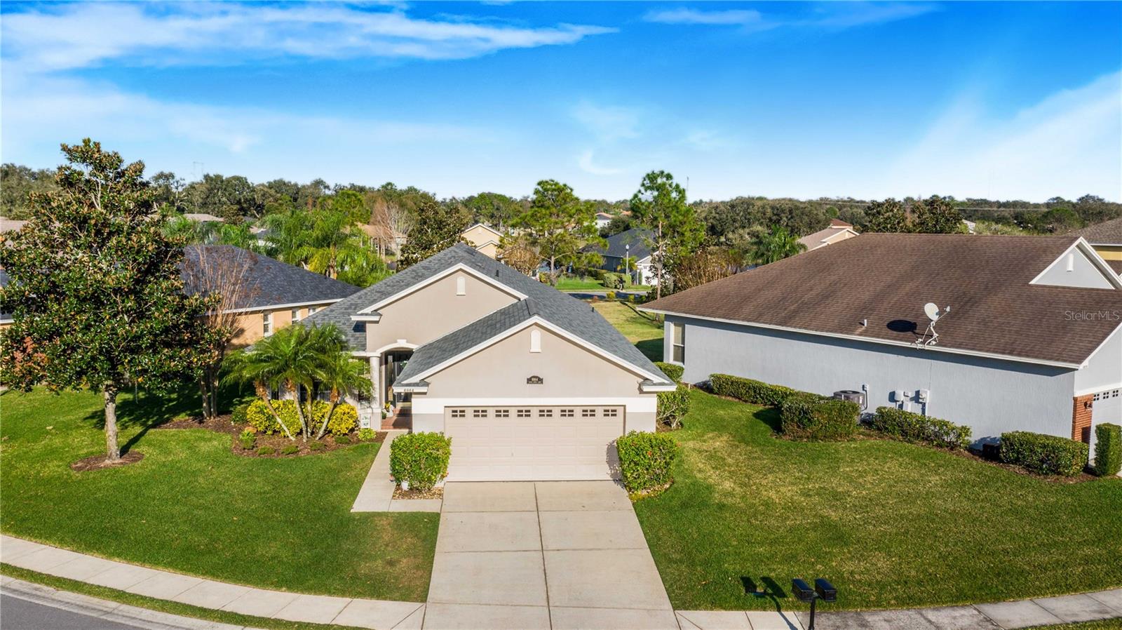 6864 EAGLE RIDGE LOOP