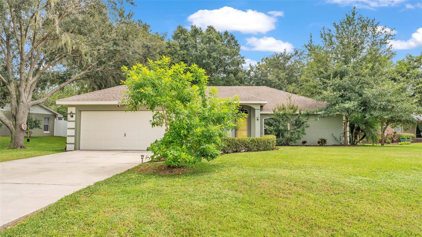 2626 DEERBROOK DR