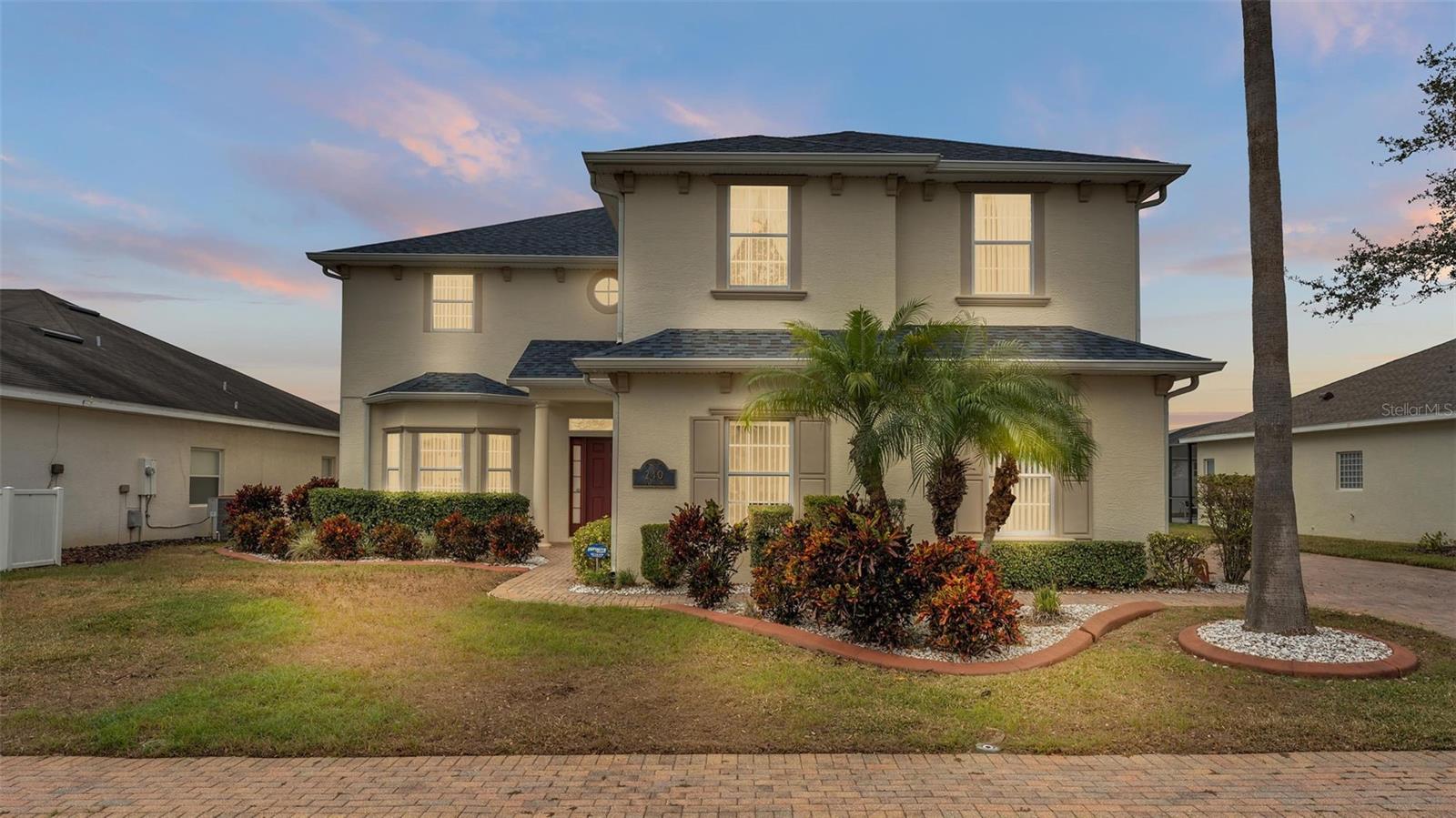 240 BURFORD CIR