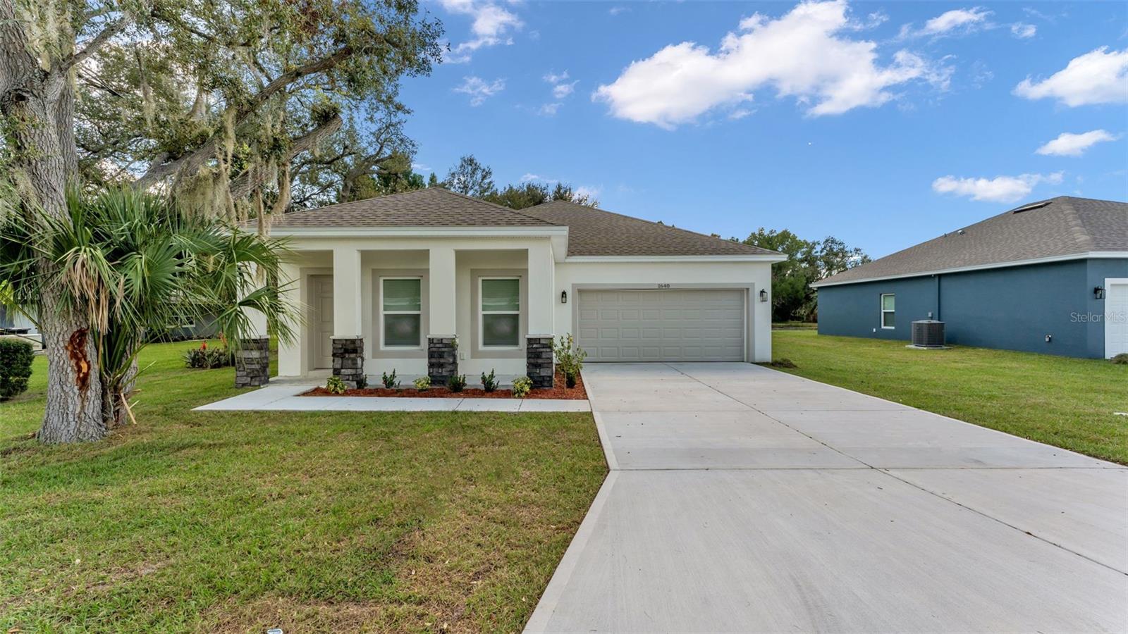 1640 NW PEARCE RD