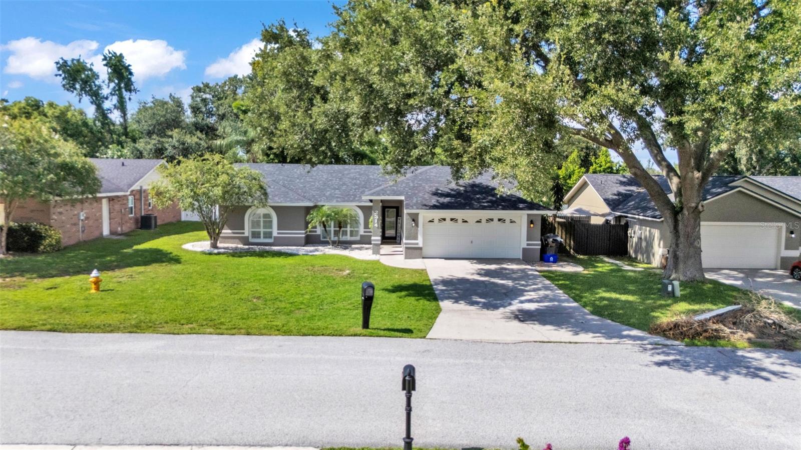 2314 EASTMEADOWS CT