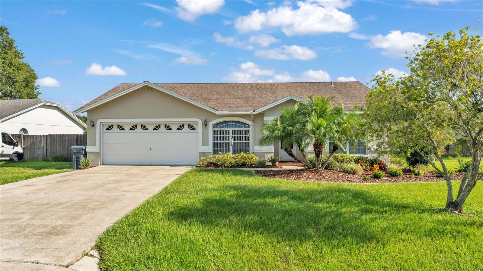 7908 KAITLIN CIR