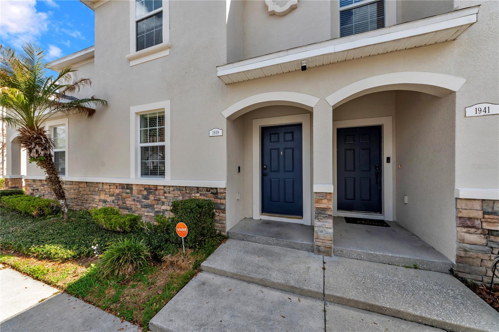 1939 GREENWOOD VALLEY DR