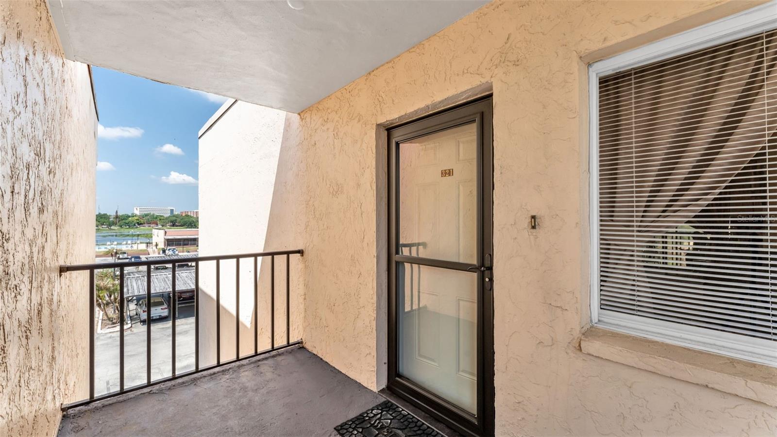 1130 N LAKE PARKER AVE #C321