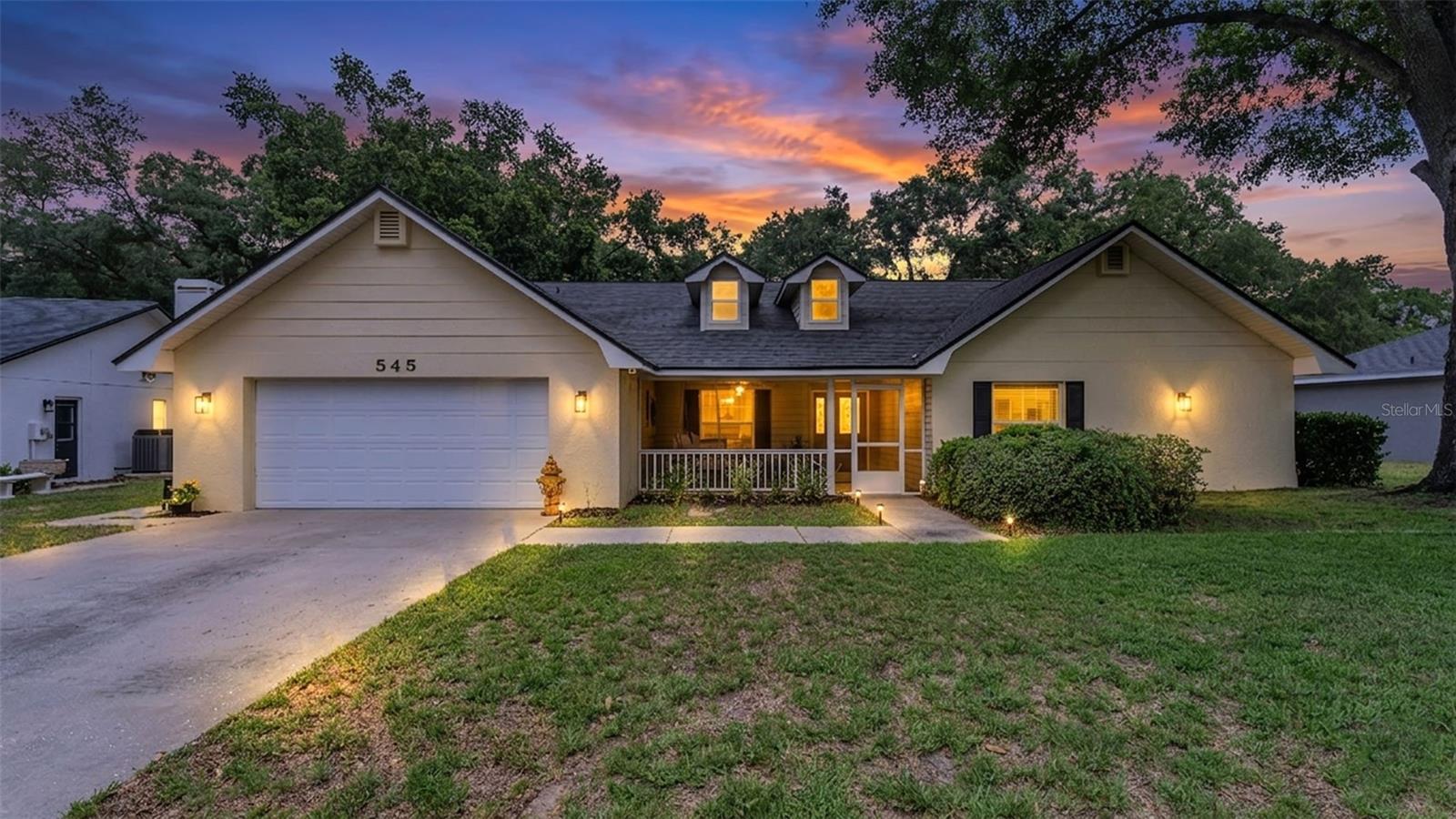545 HUNTERS RUN BLVD