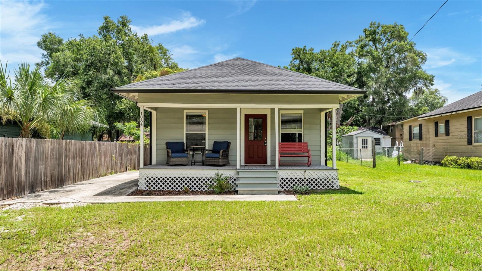 1034 S DAKOTA AVE