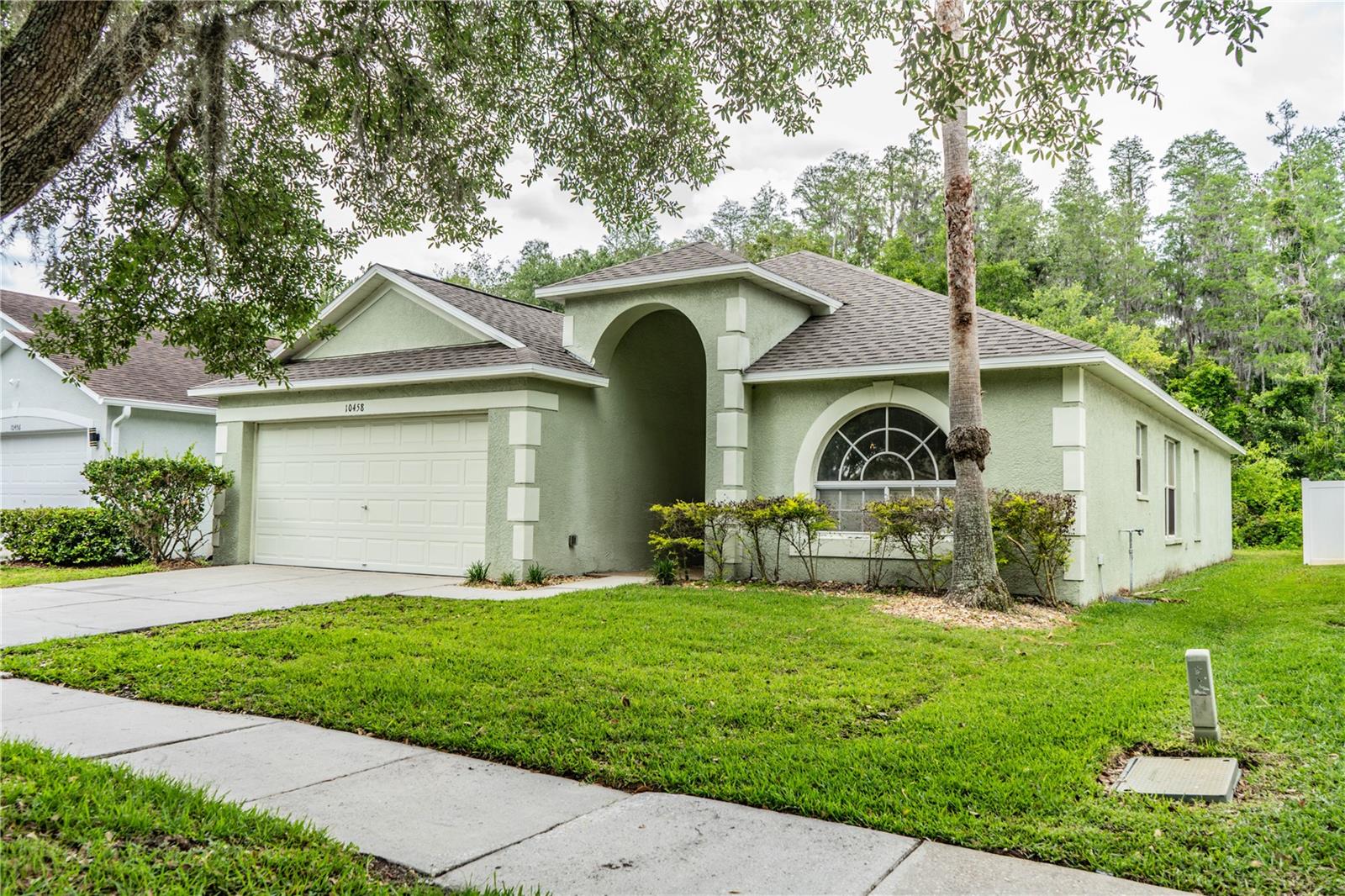 10458 LUCAYA DR