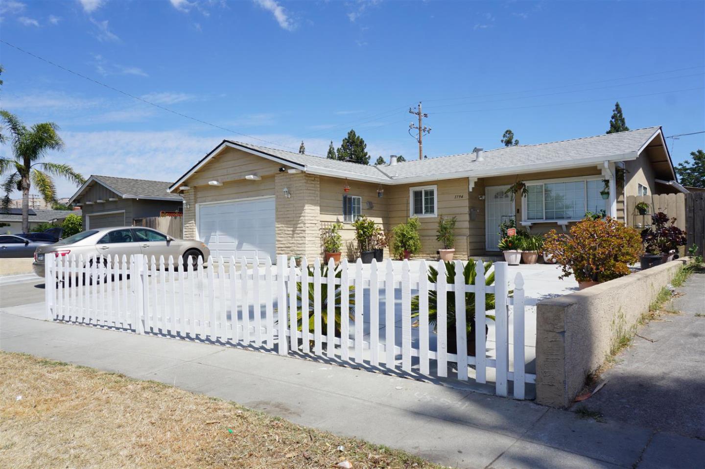 1794 CLARICE DR