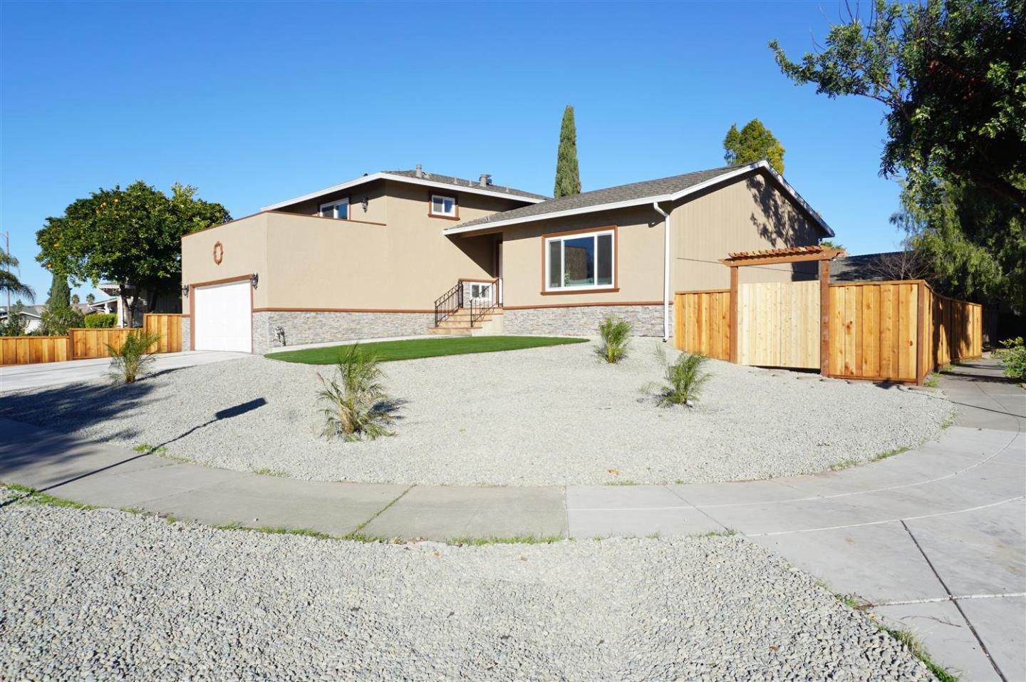 5640 Comanche CT
