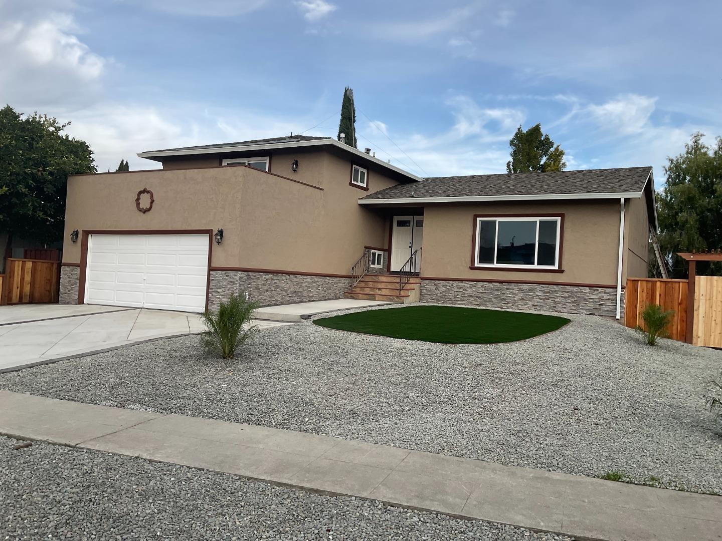 5640 Comanche CT