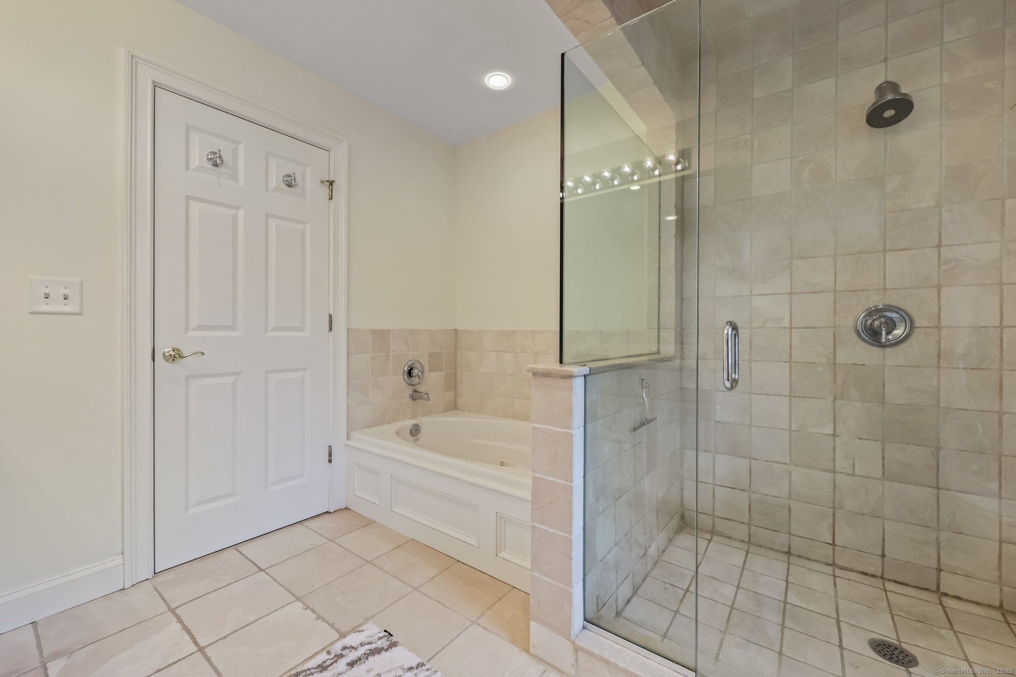 39 Maple Tree Avenue 16
