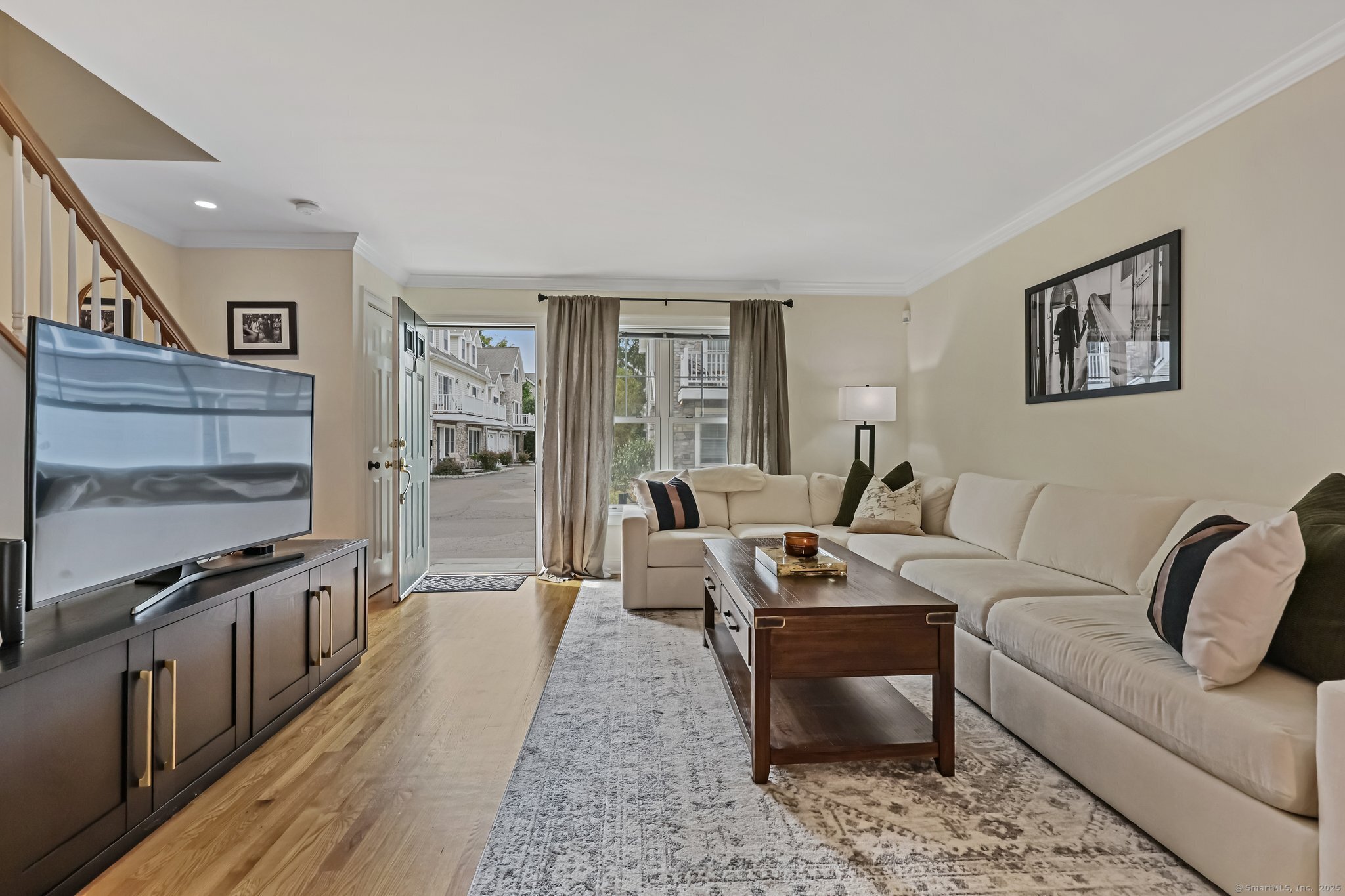 39 Maple Tree Avenue 16