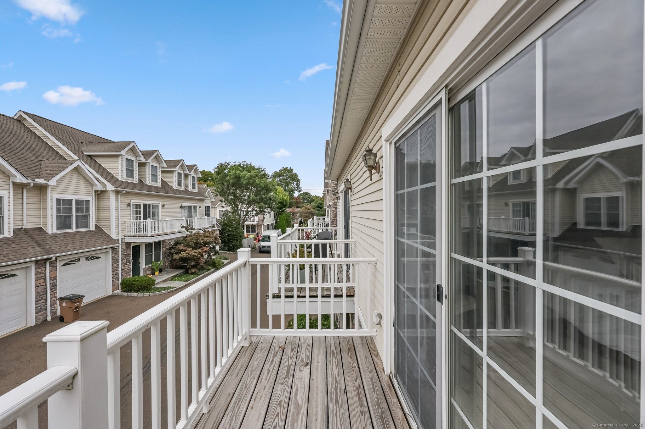 39 Maple Tree Avenue 16