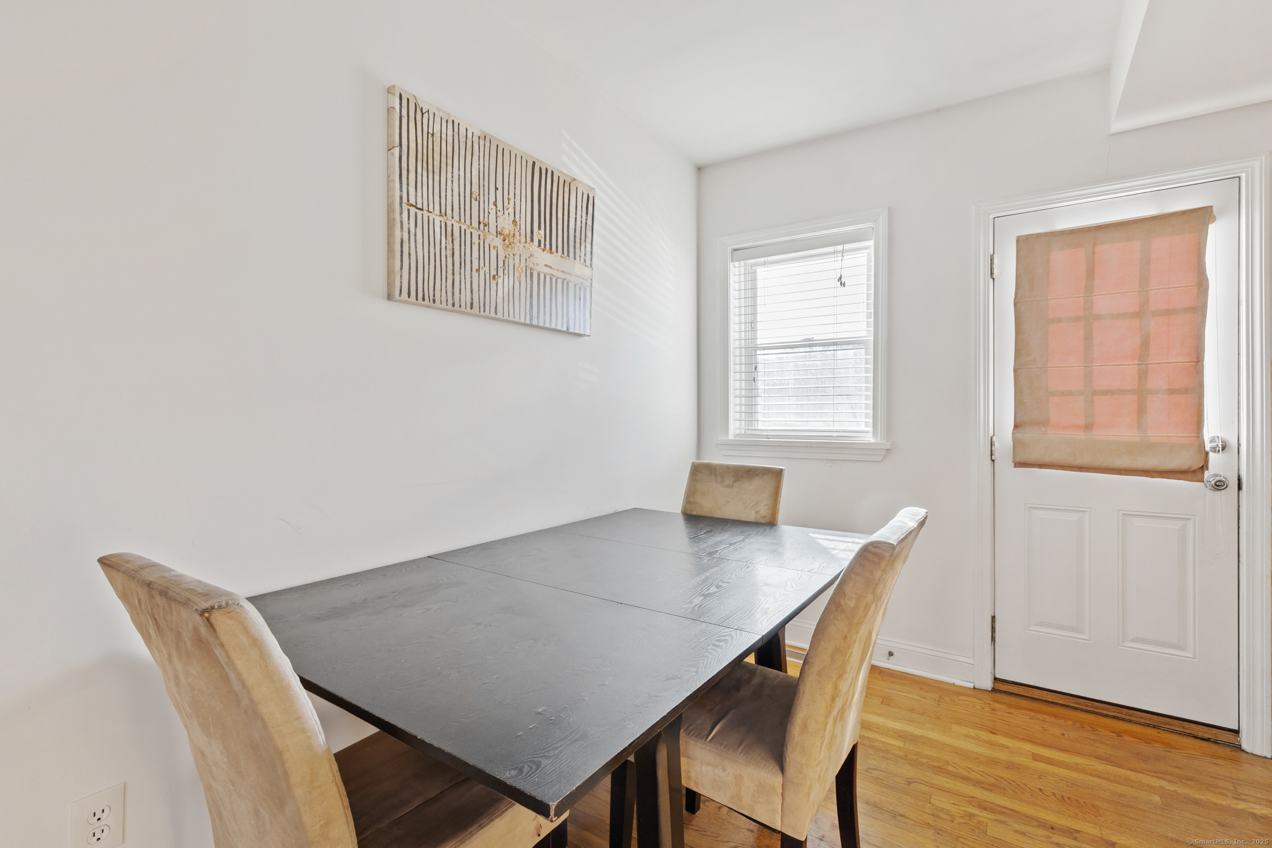 25 Brown Avenue 29