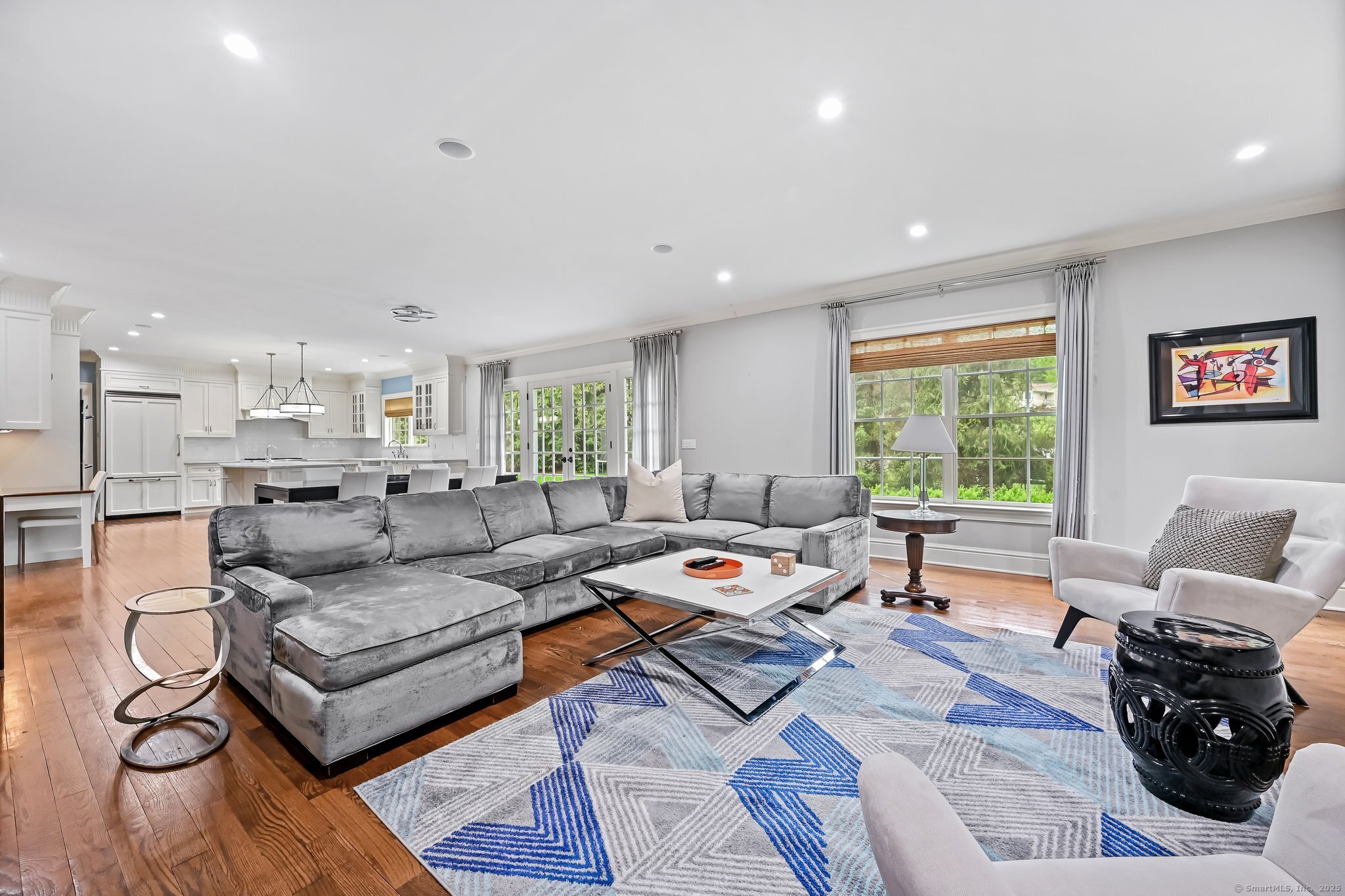 6 Coachlamp Lane