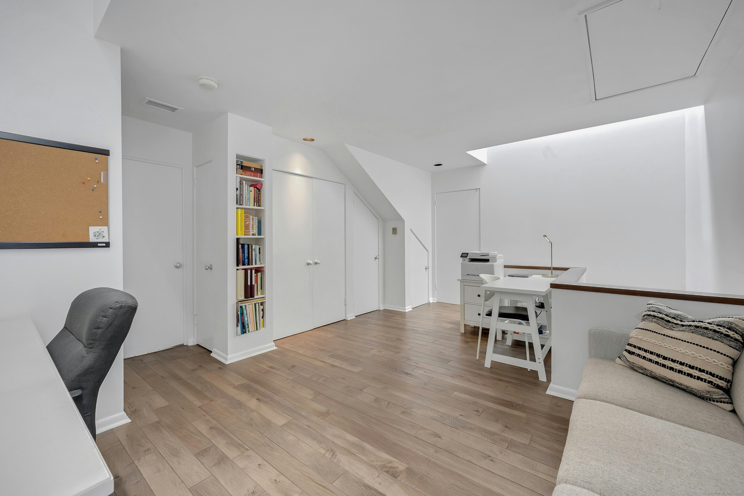 29 Angus Lane