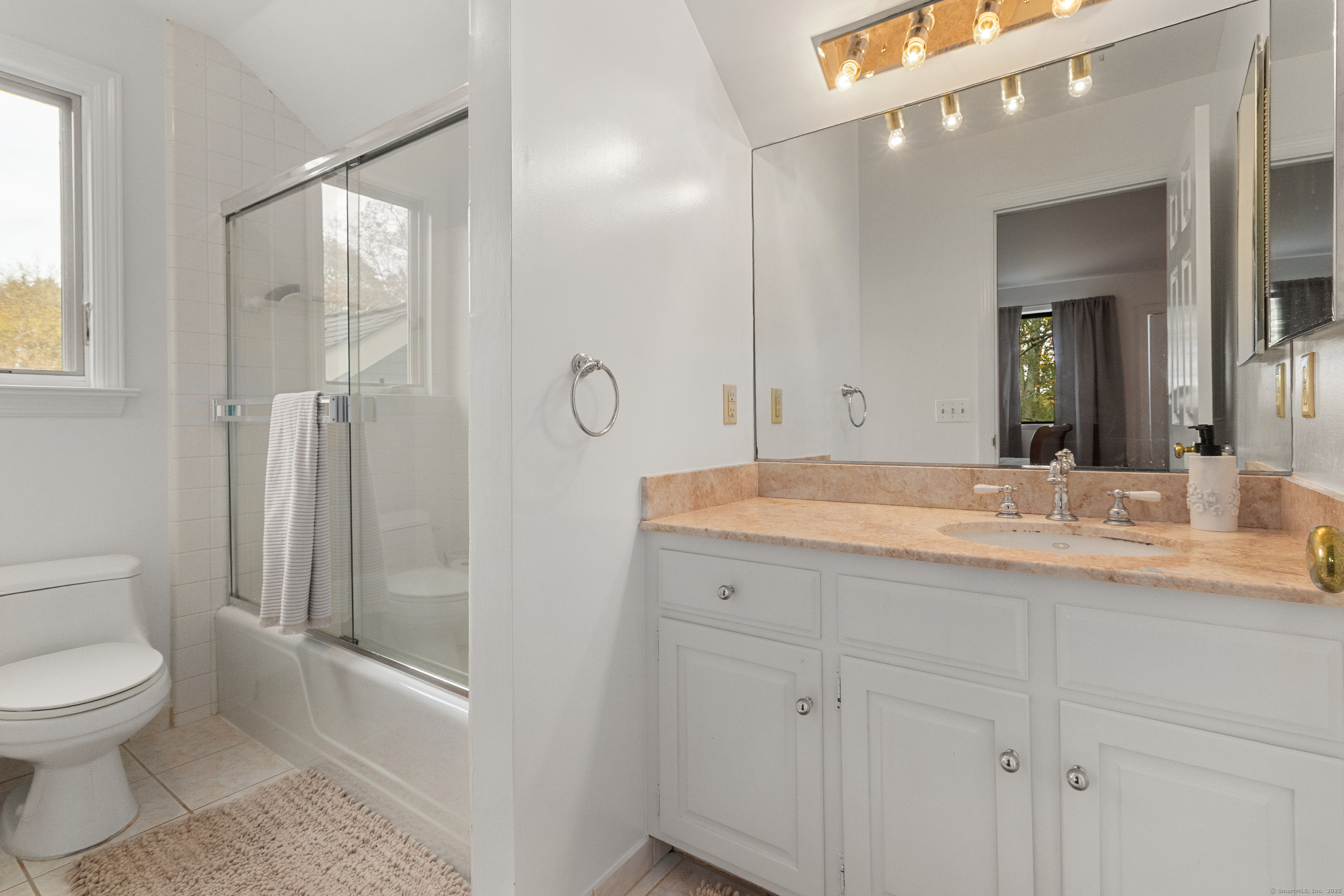 626 West Lyon Farm Drive 626