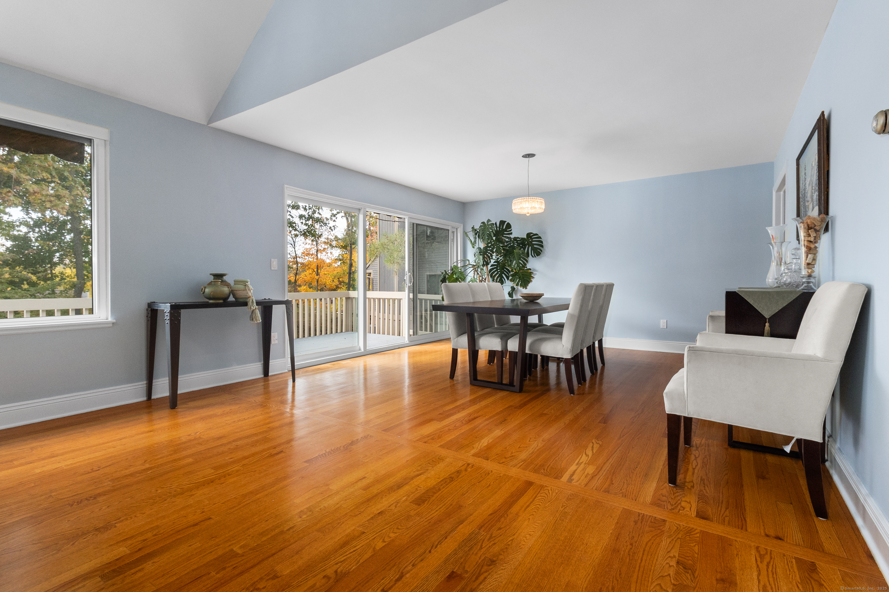 626 West Lyon Farm Drive 626