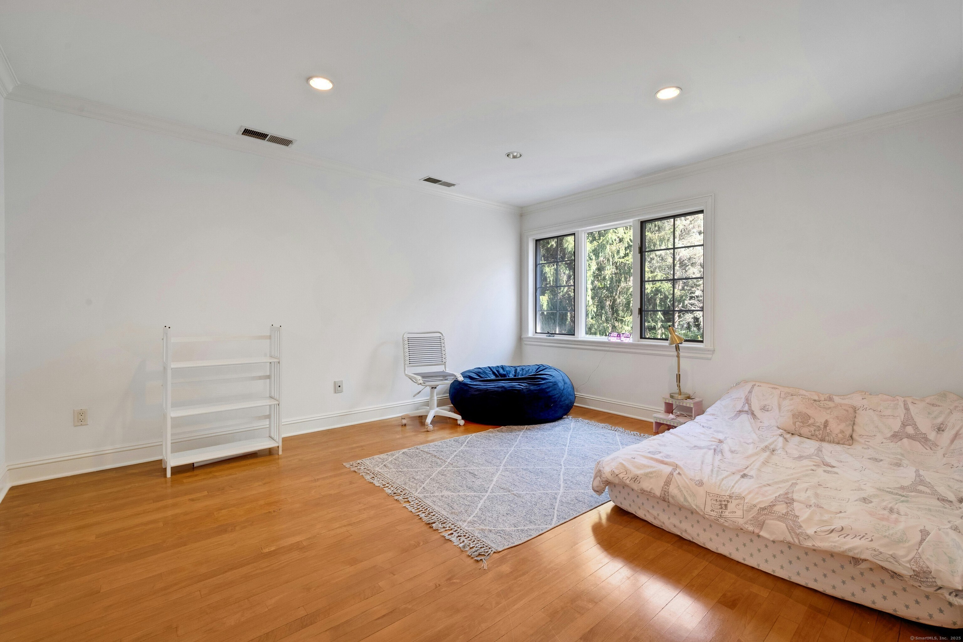 39 Running Brook Lane