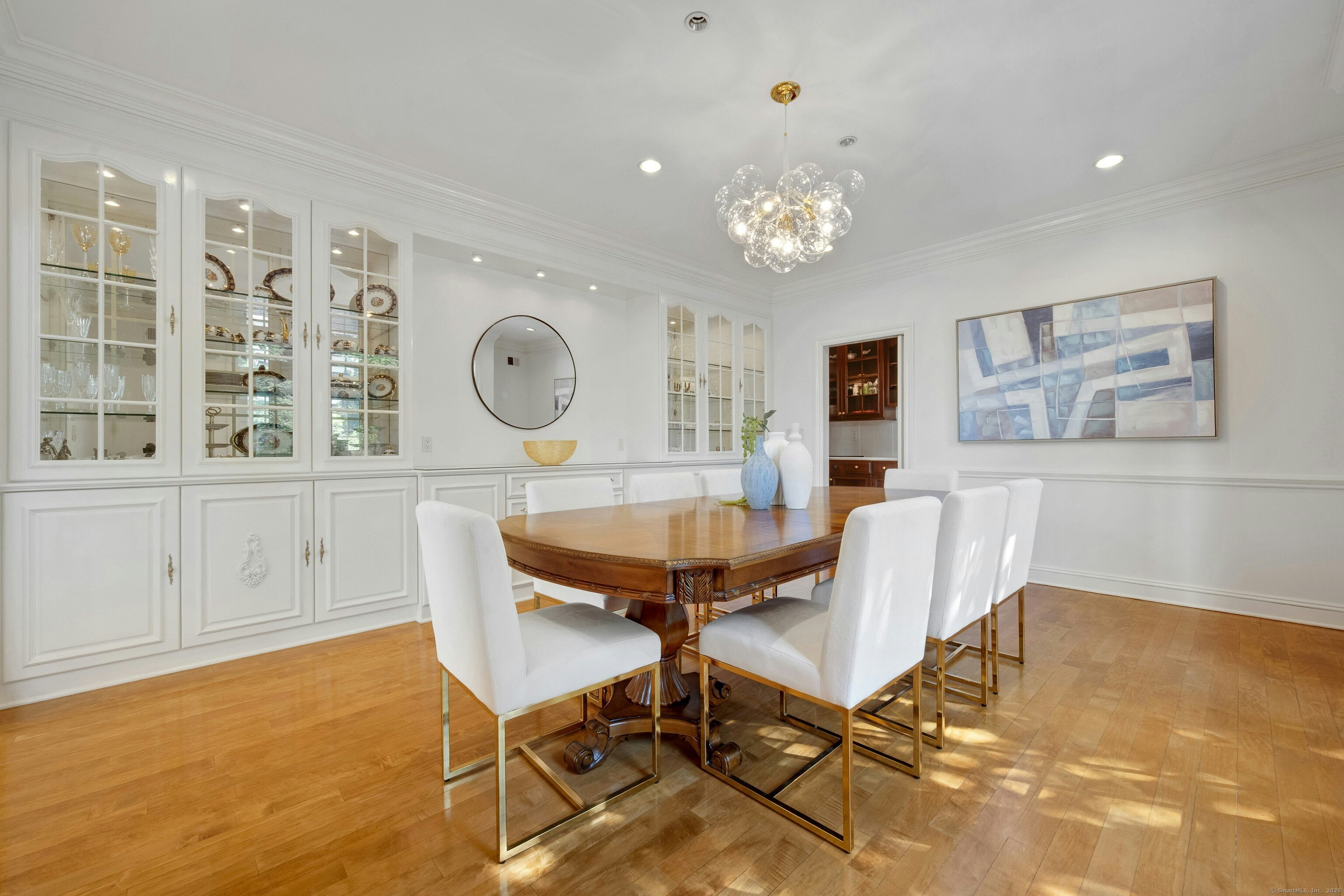 39 Running Brook Lane