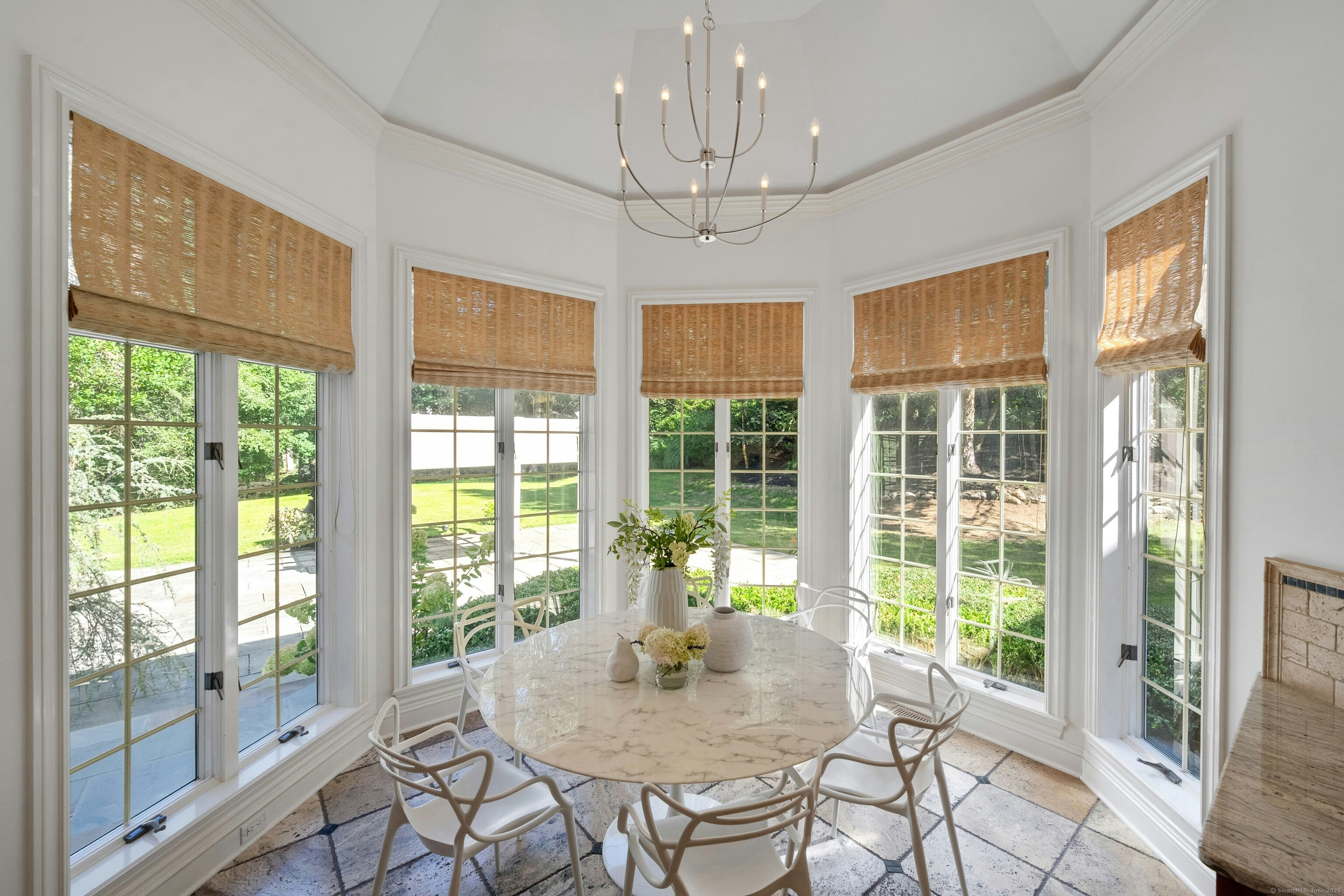 39 Running Brook Lane