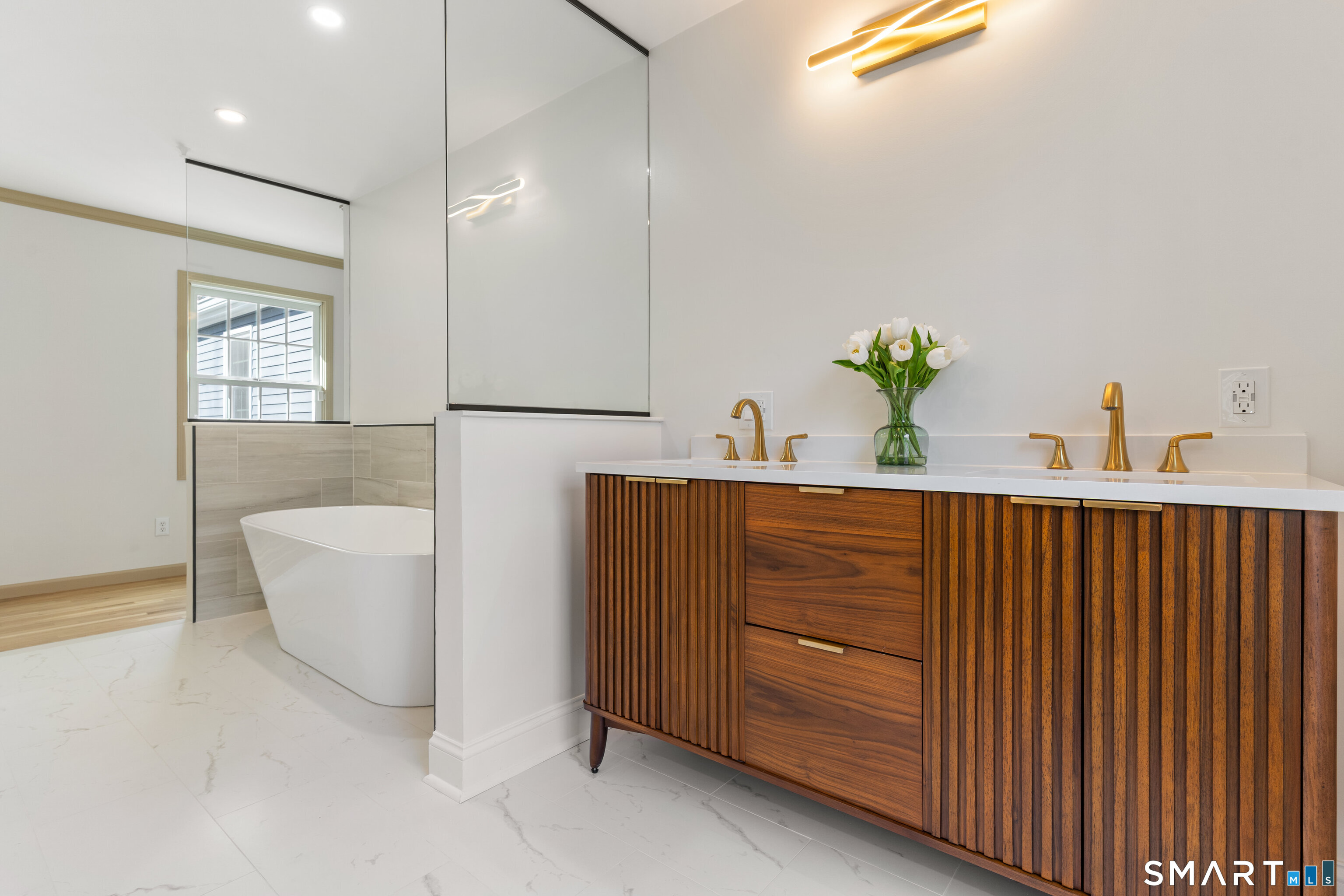 14 Windermere Lane