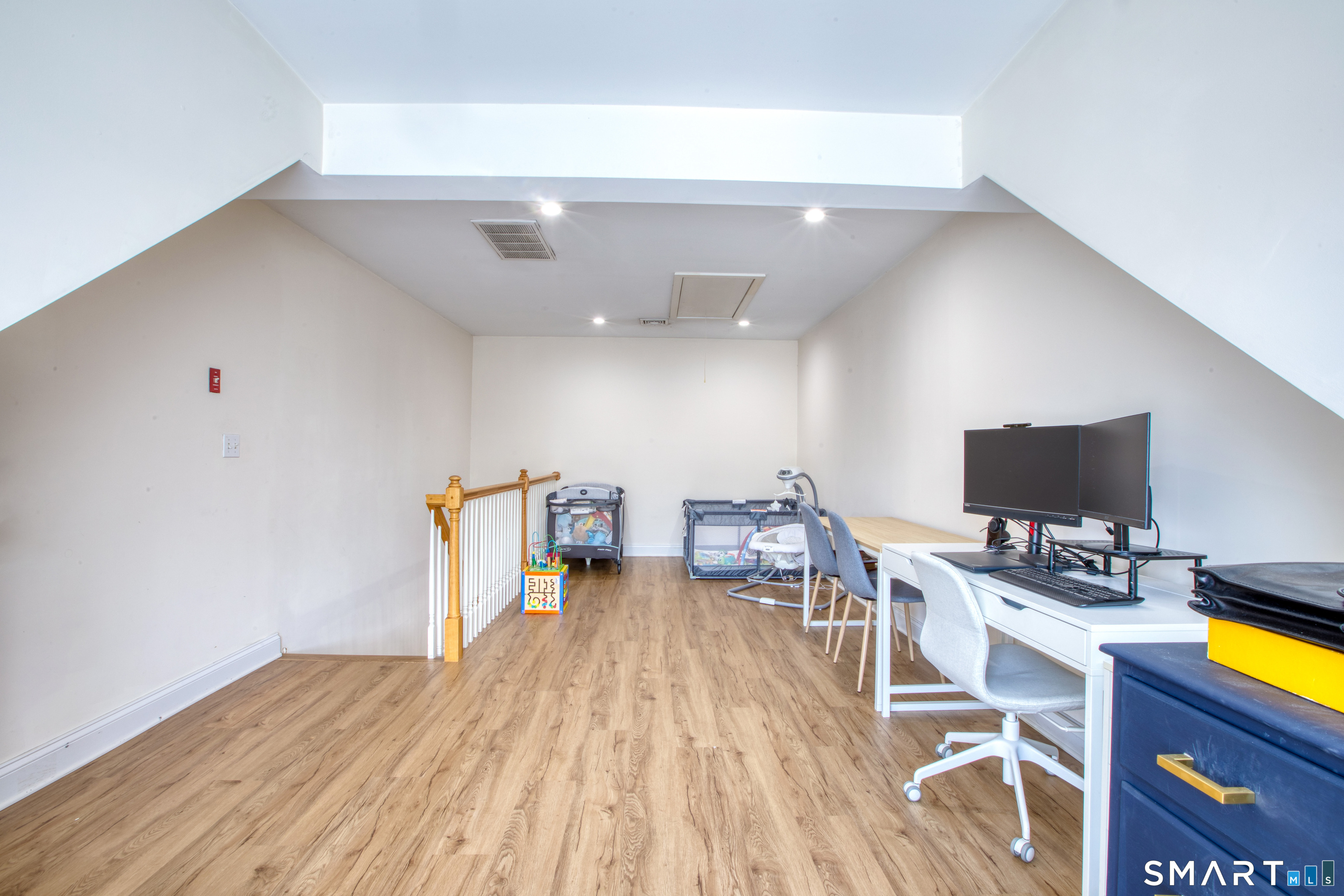 39 Maple Tree Avenue 40