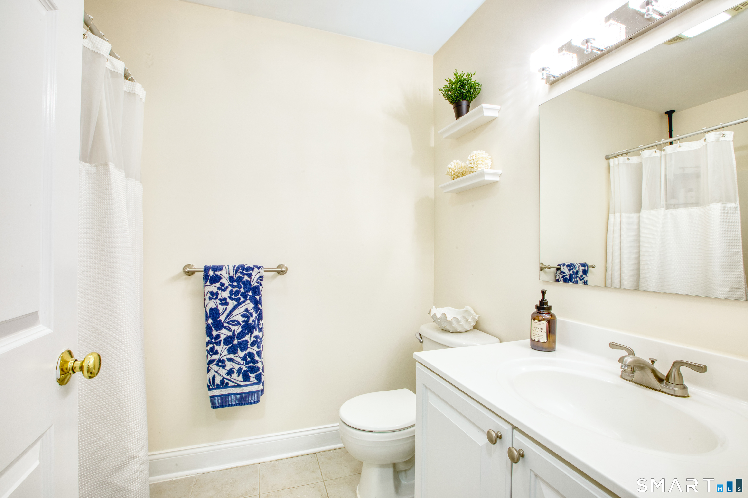 39 Maple Tree Avenue 40