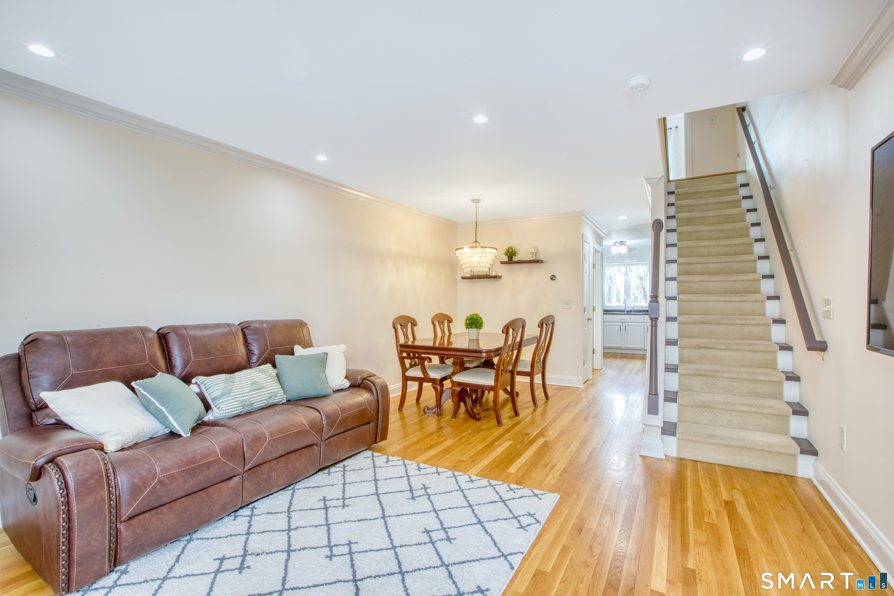 39 Maple Tree Avenue 40