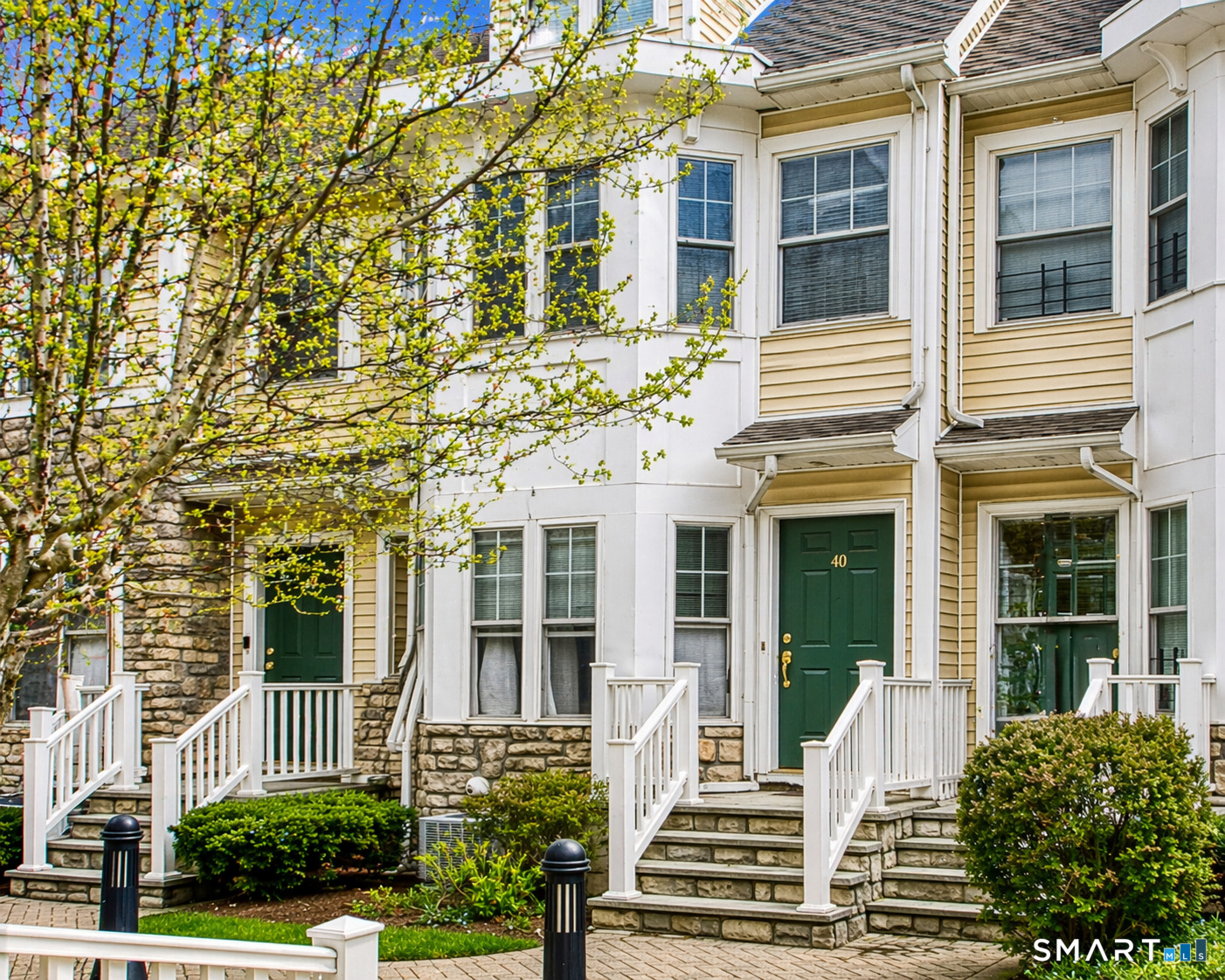 39 Maple Tree Avenue 40