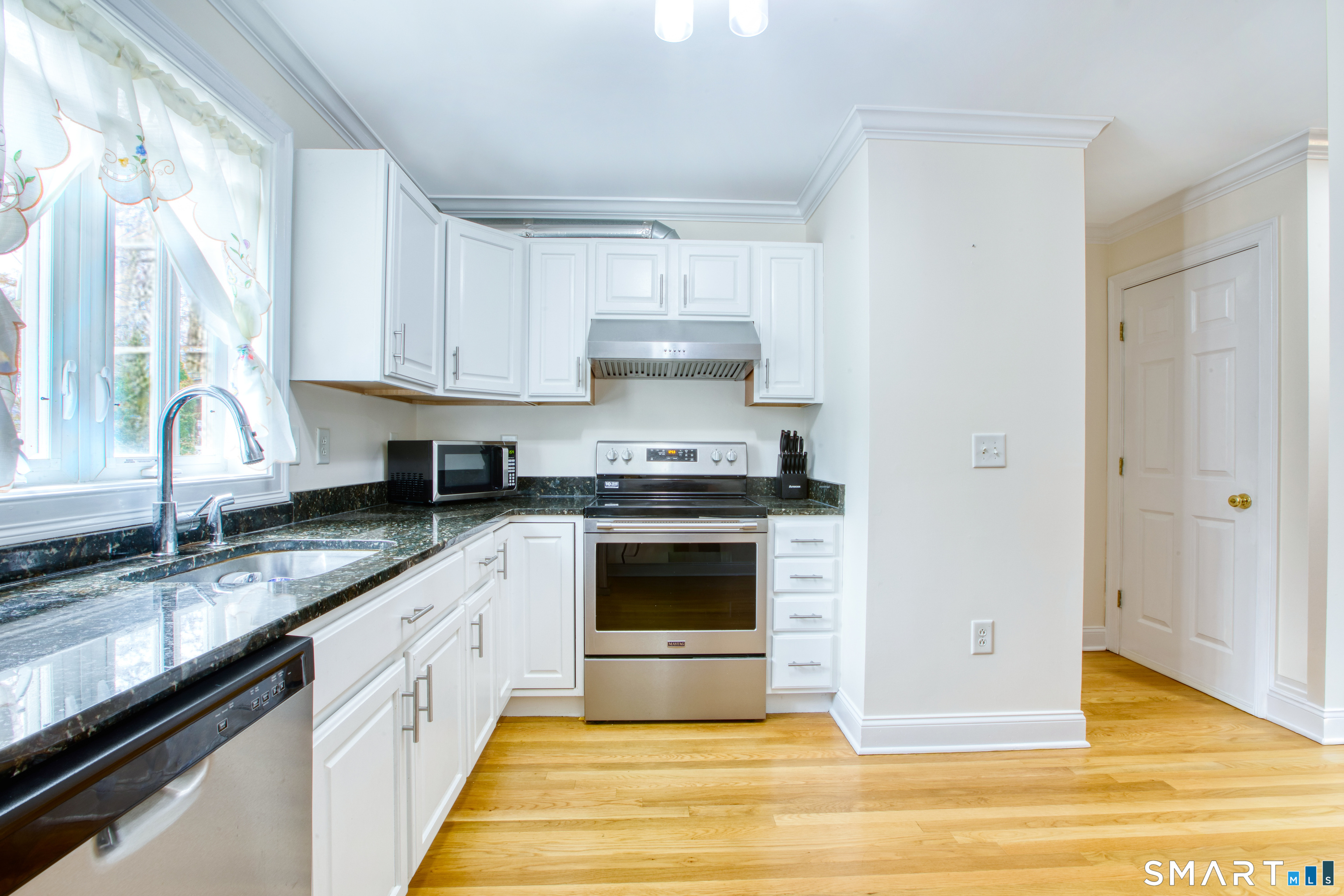 39 Maple Tree Avenue 40