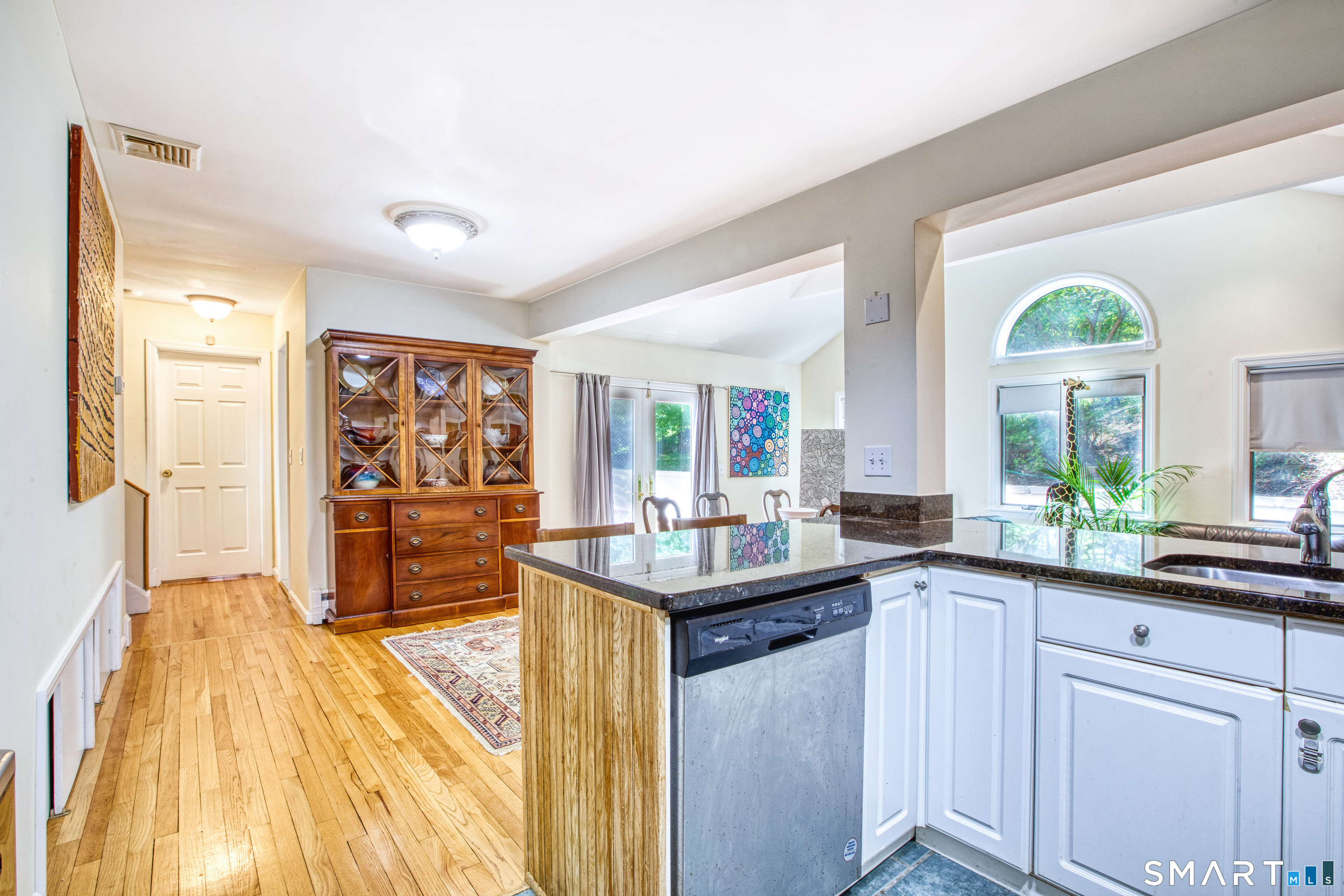 86 Sound Beach Ave Extension