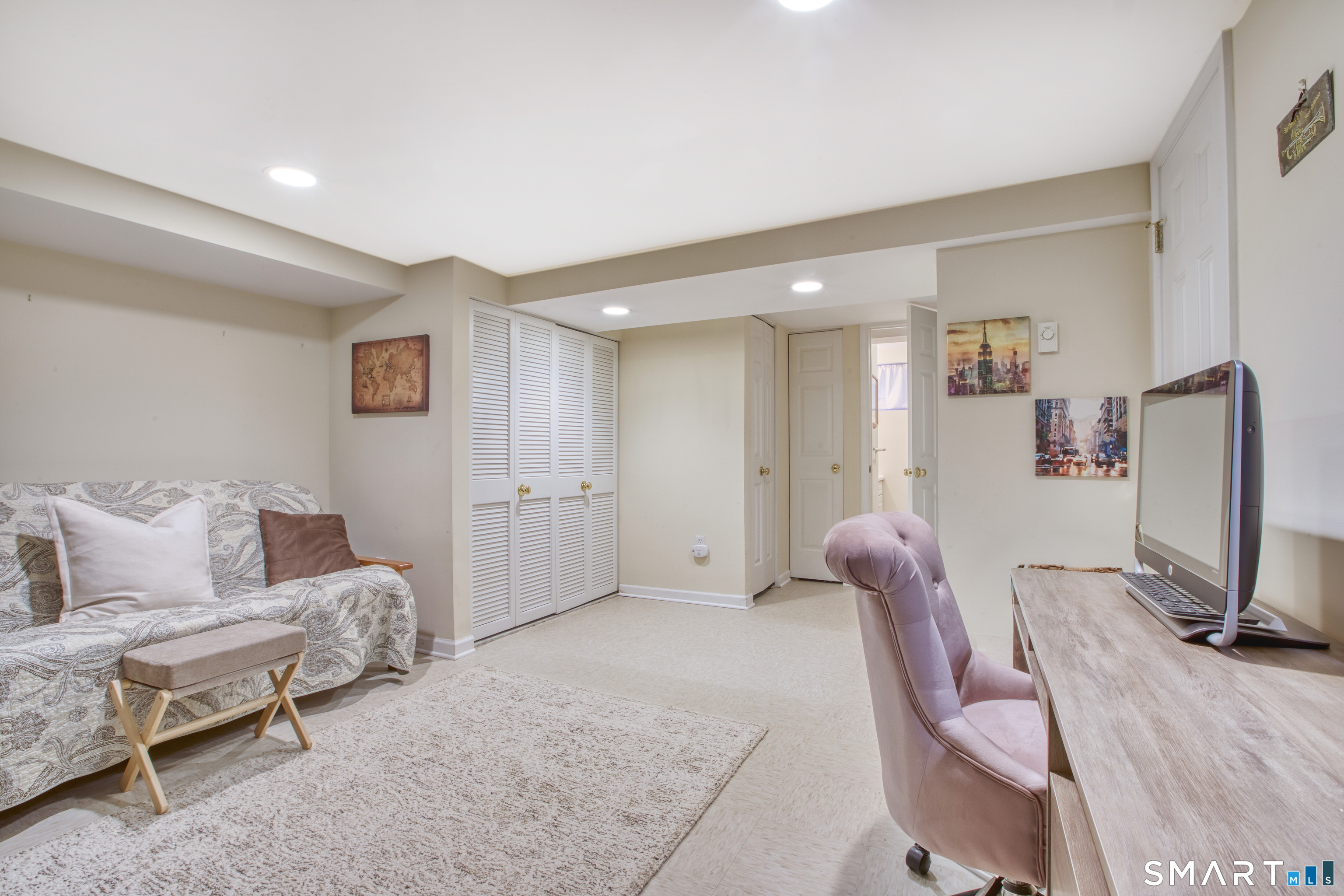 265 Bridge Street Unit: 265