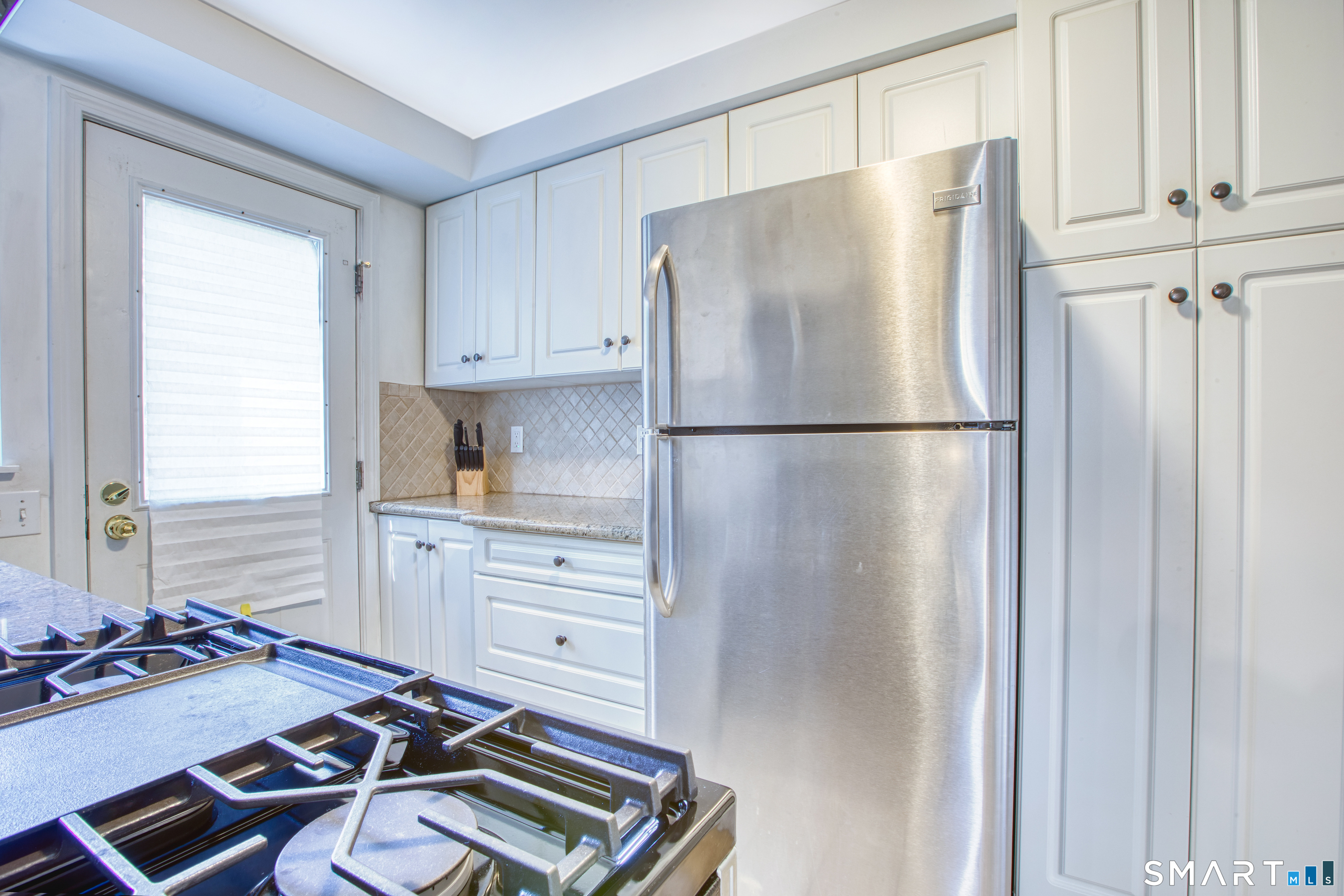 265 Bridge Street Unit: 265