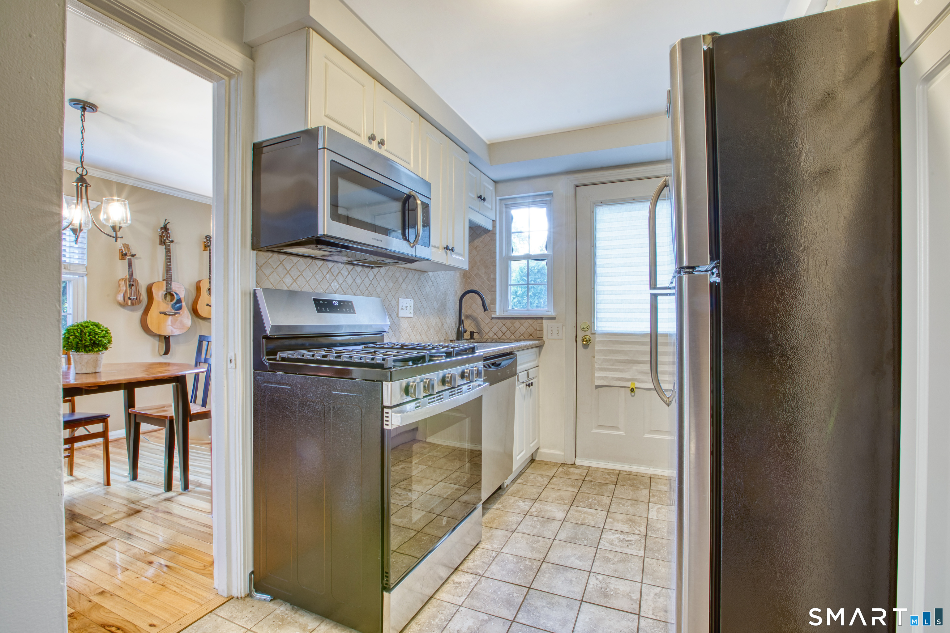 265 Bridge Street Unit: 265