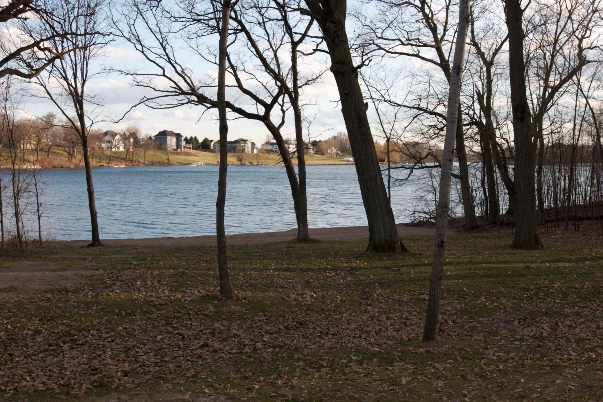 981 Peninsula Point Road