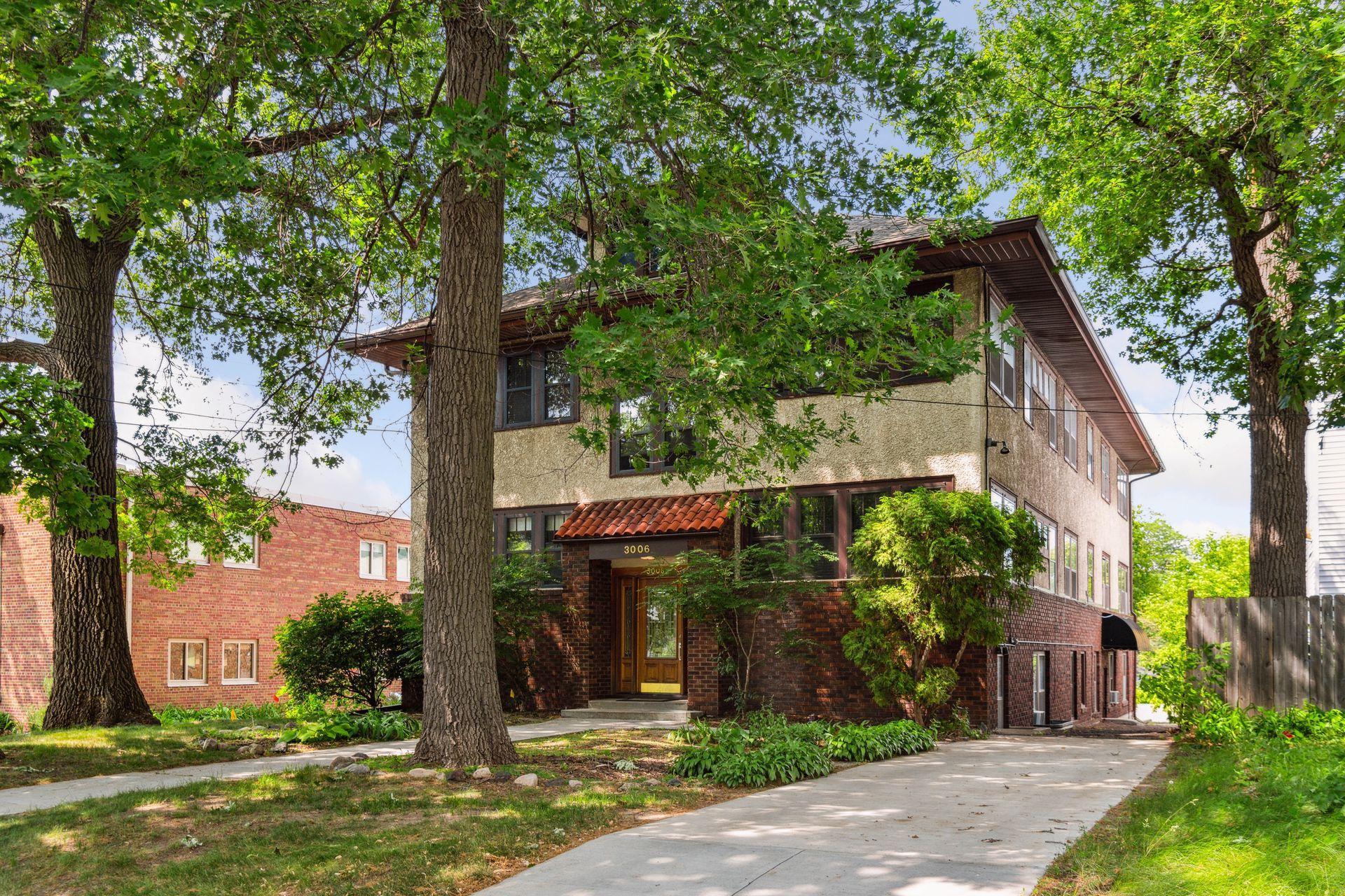 3006 W 44th Street Unit: 5