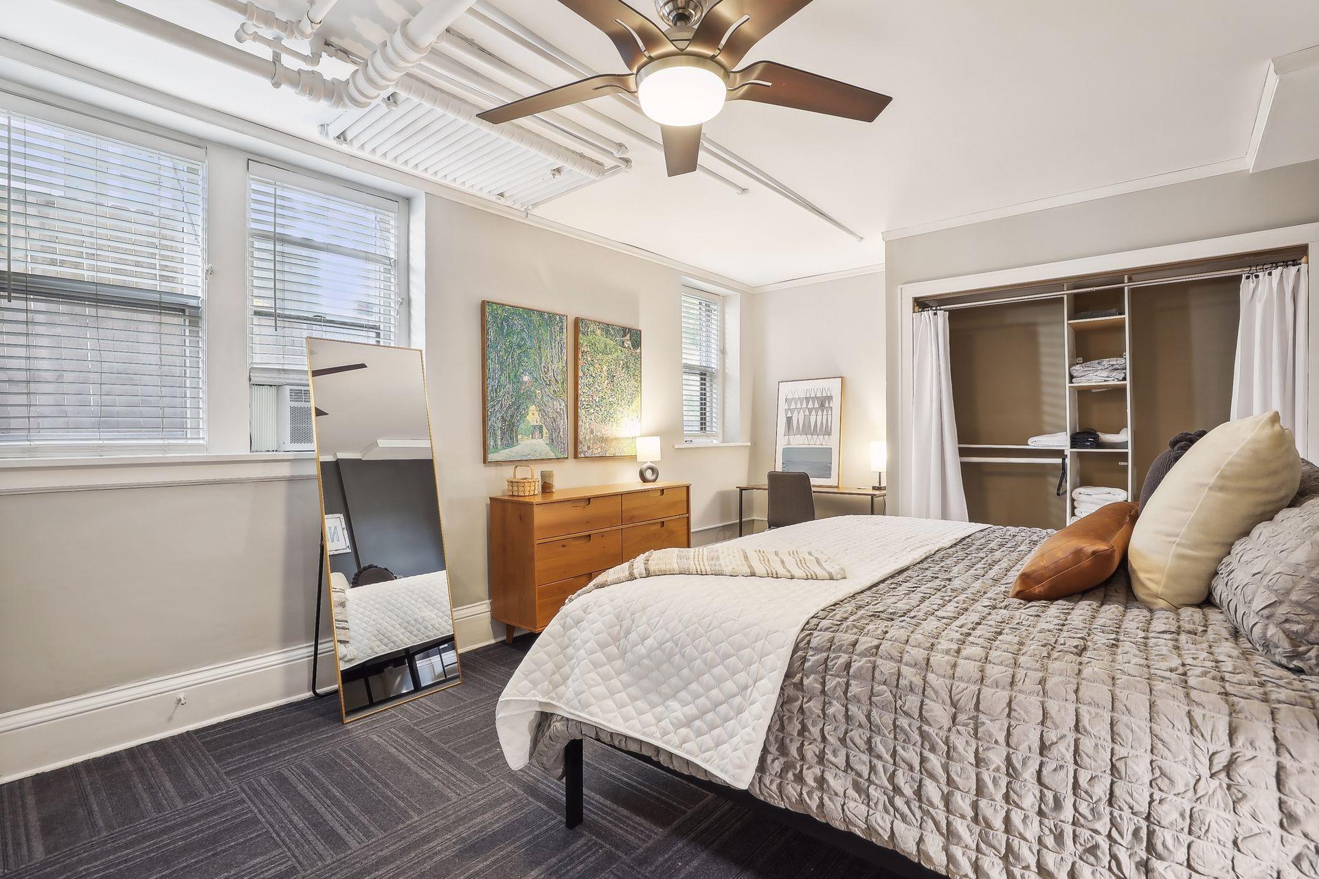 3006 W 44th Street Unit: 5