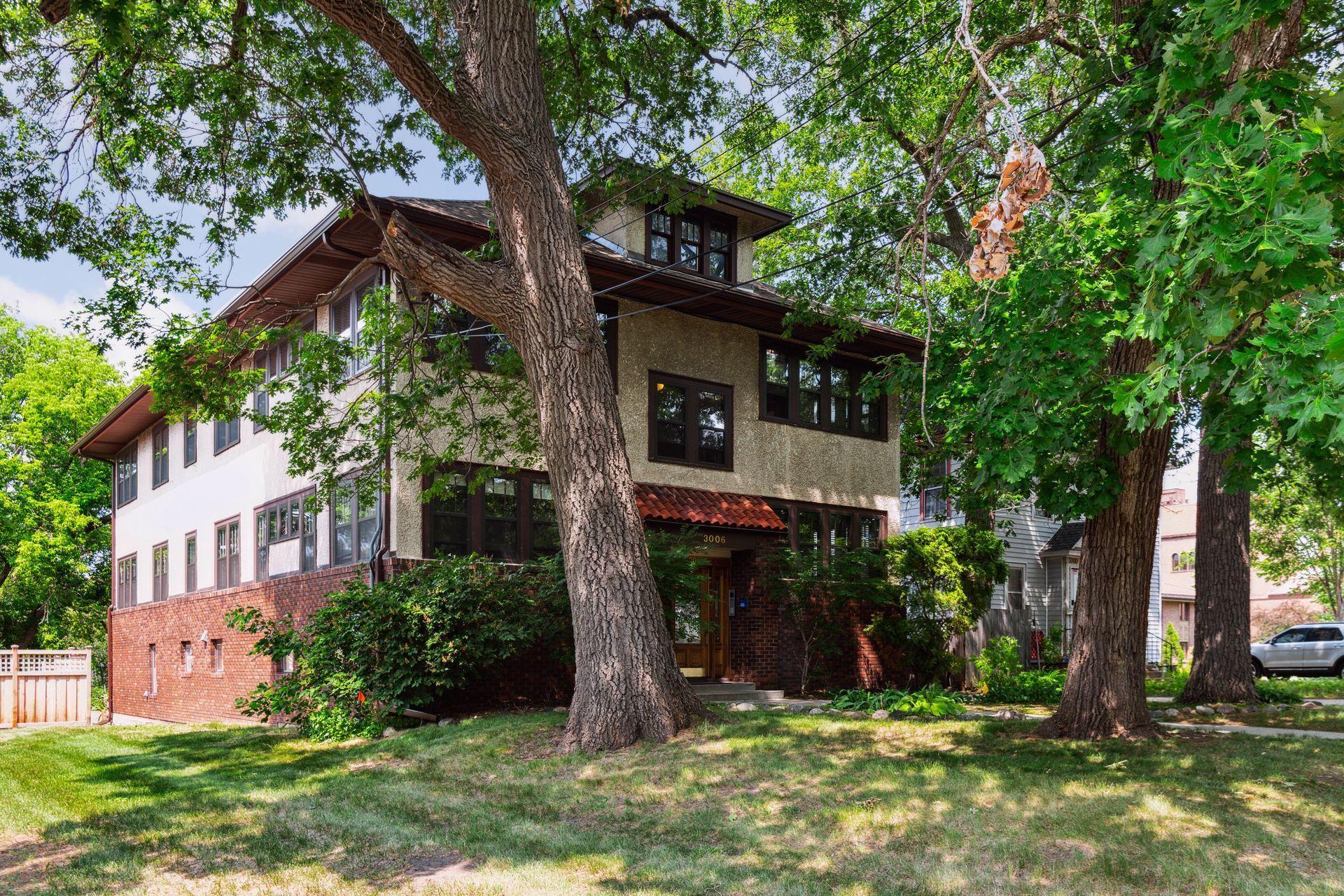 3006 W 44th Street Unit: 5