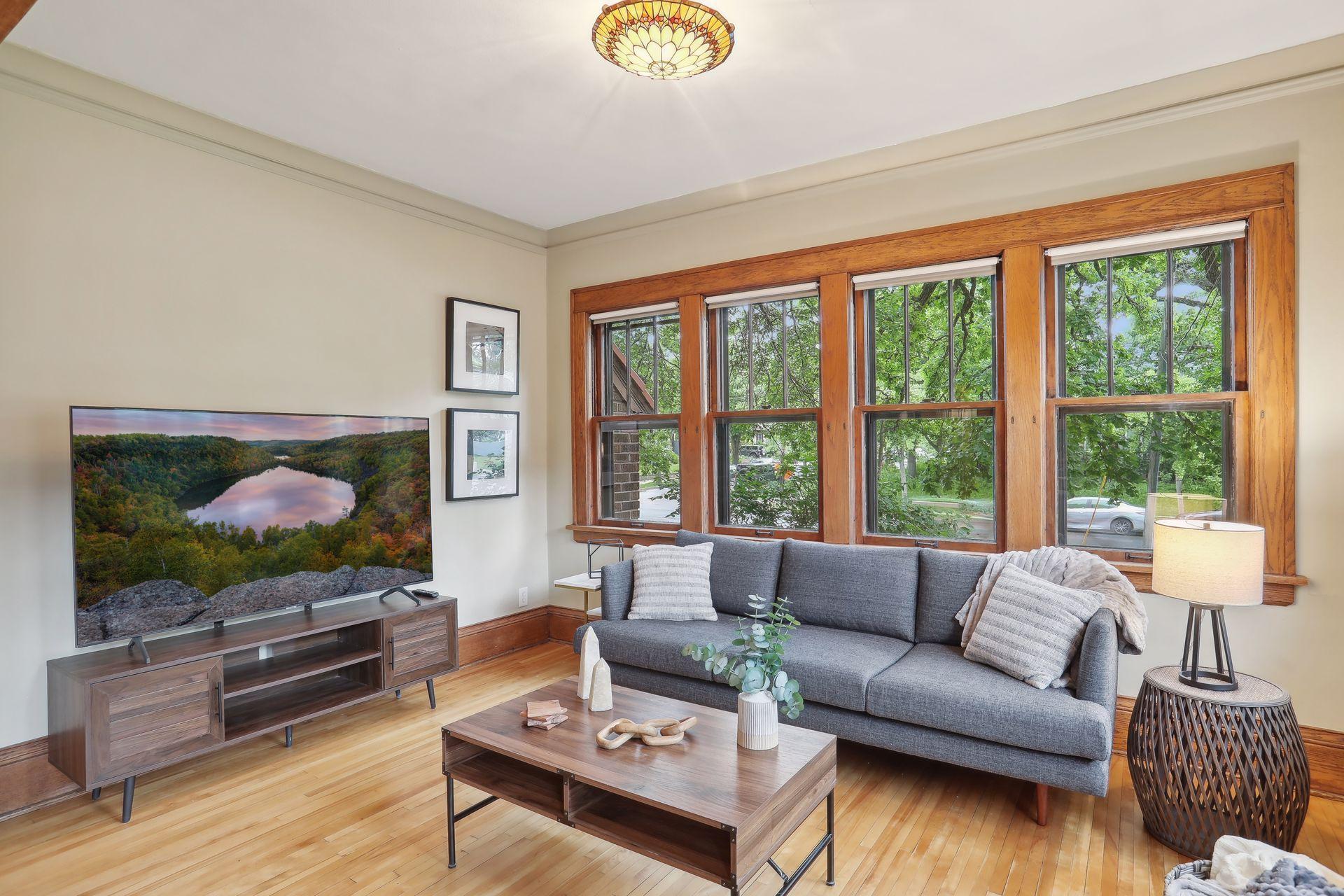 3006 W 44th Street Unit: 1