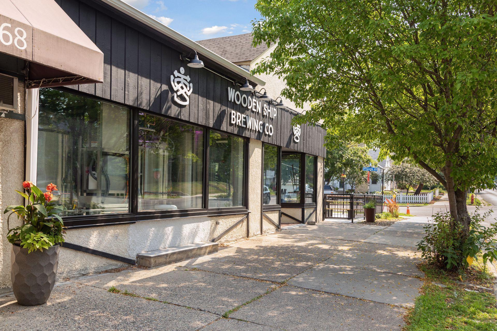 3006 W 44th Street Unit: 1
