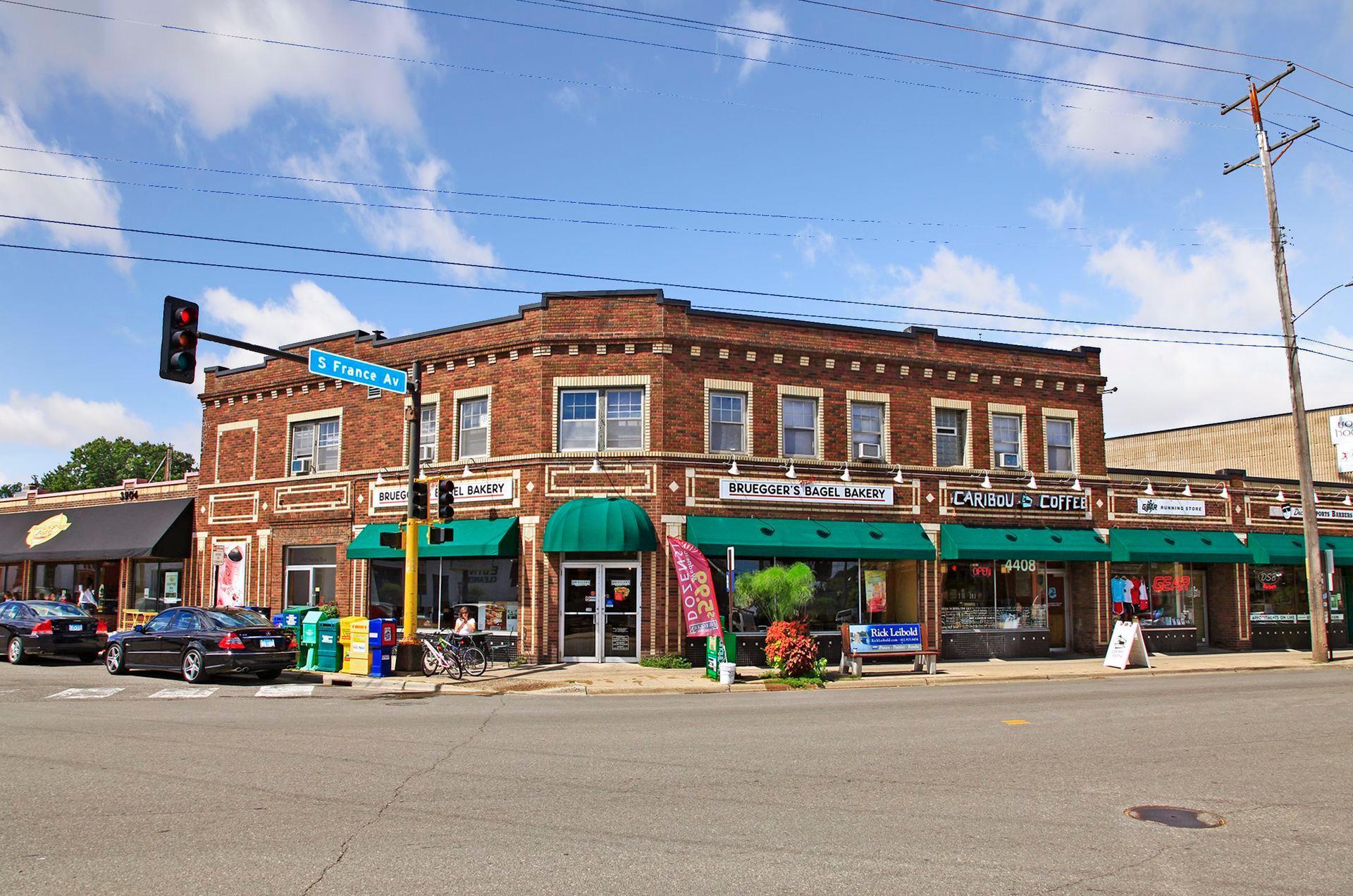 3006 W 44th Street Unit: 1