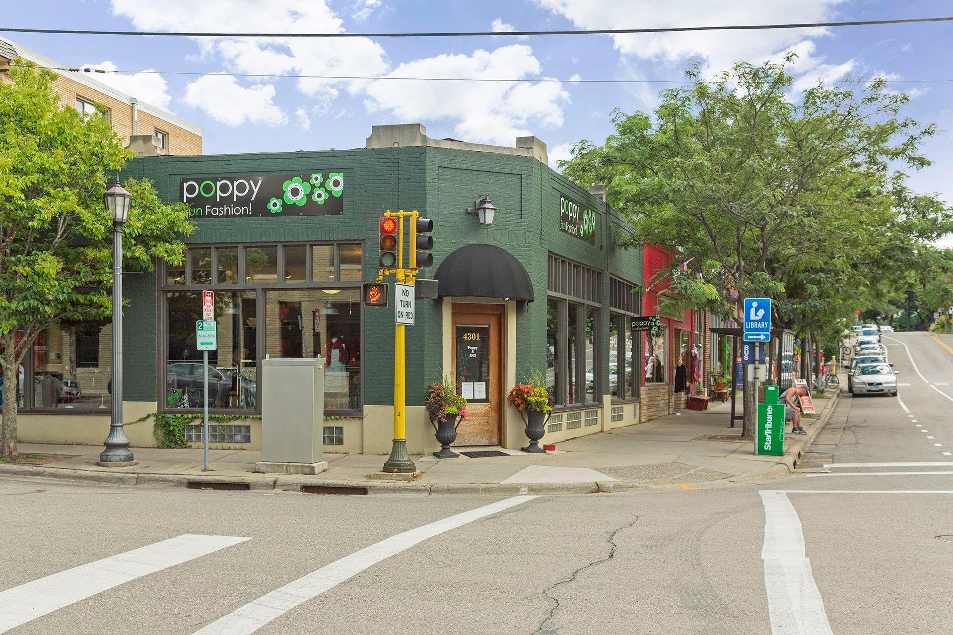 3006 W 44th Street Unit: 1