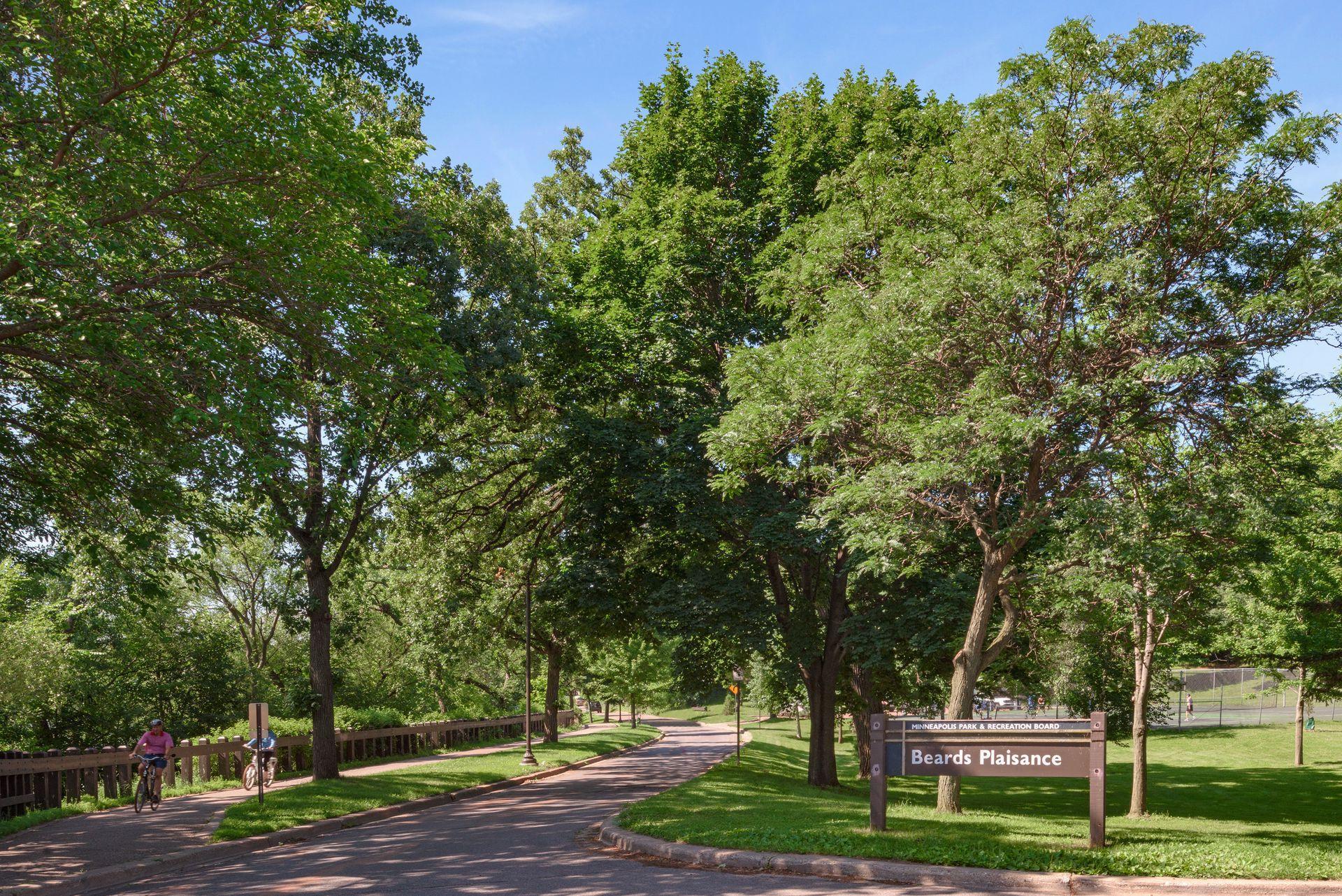3006 W 44th Street Unit: 1