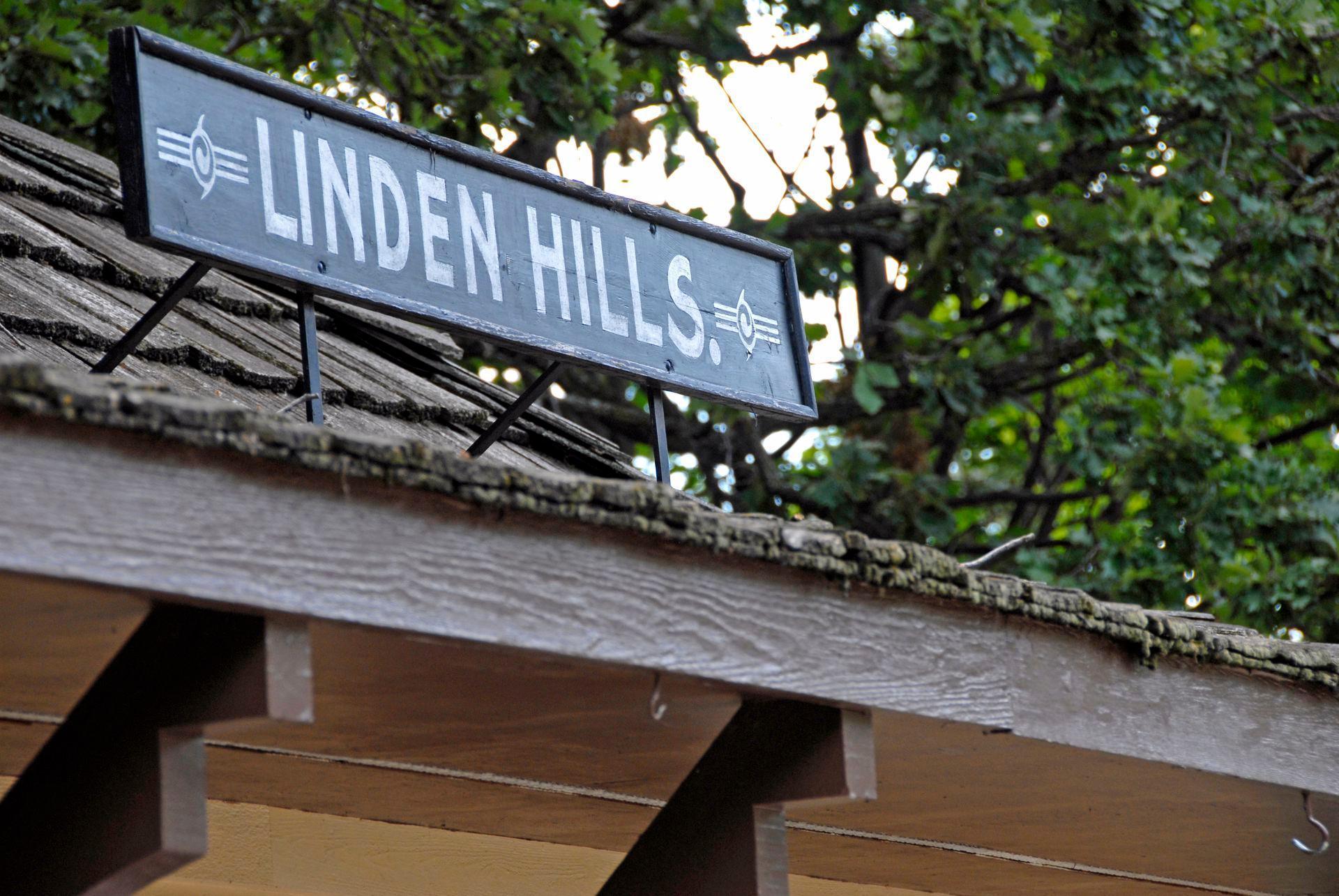 3006 W 44th Street Unit: 1