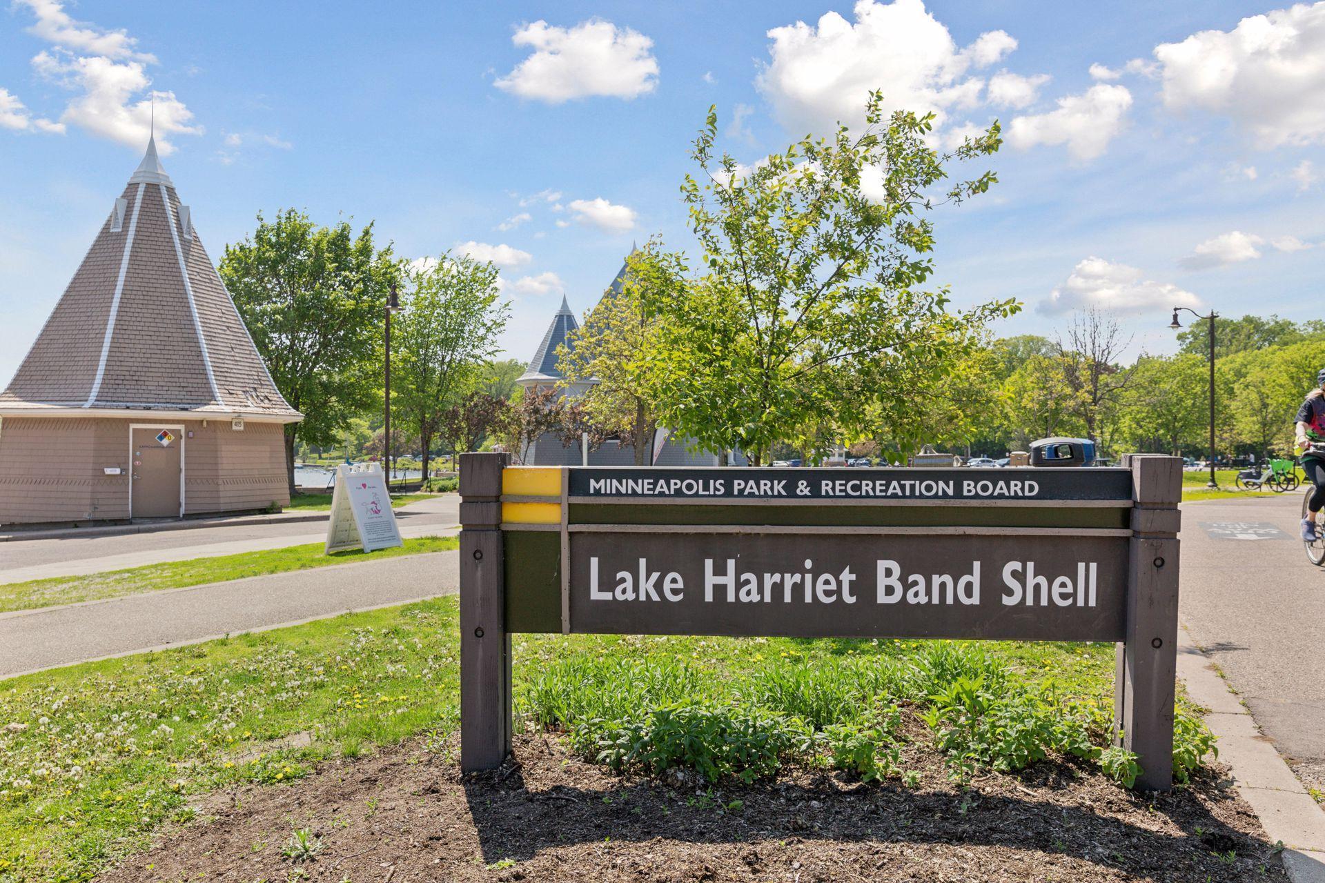 3006 W 44th Street Unit: 1